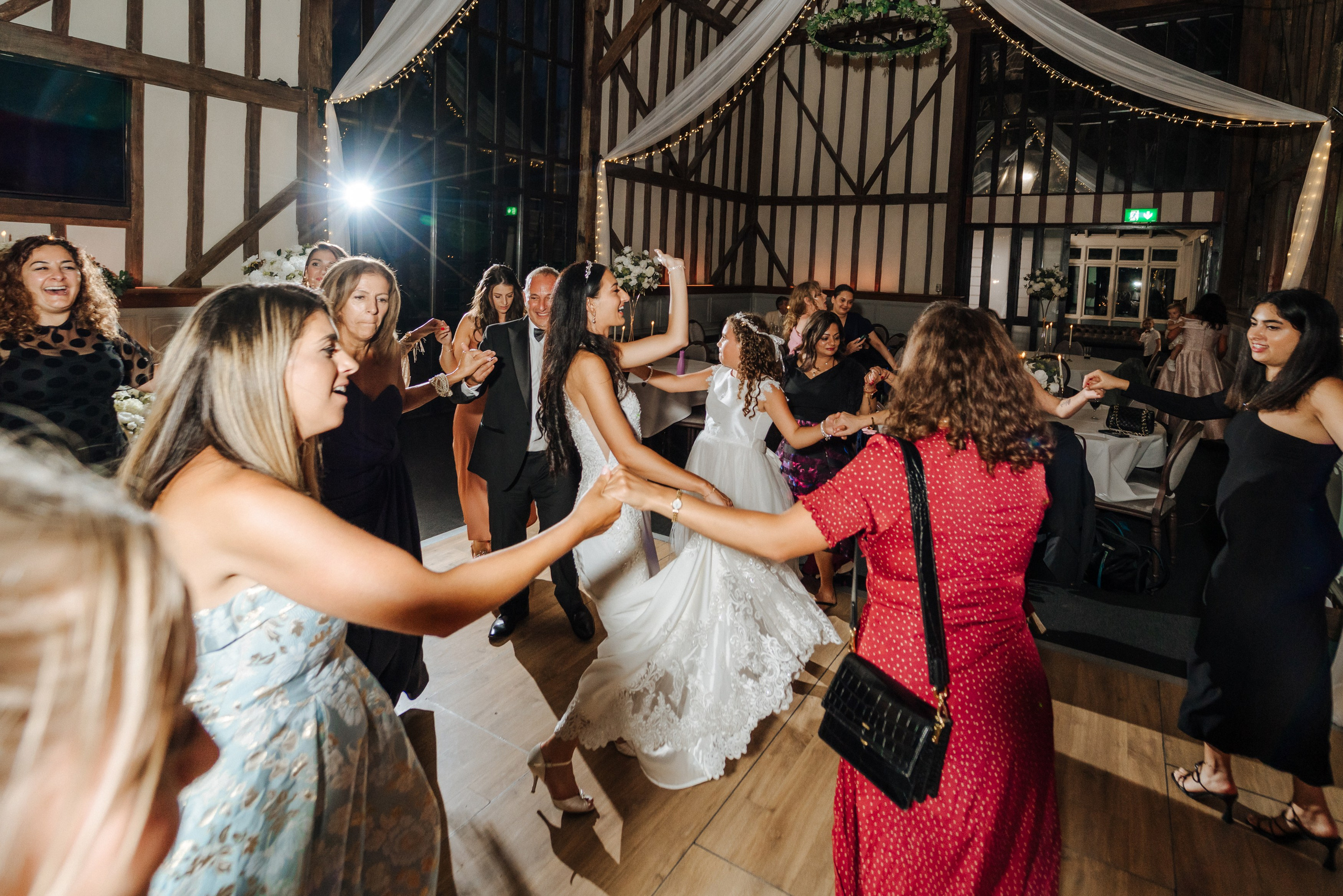 Wedding at Essendon Country Club. Photographer in England Ekaterina Romanova