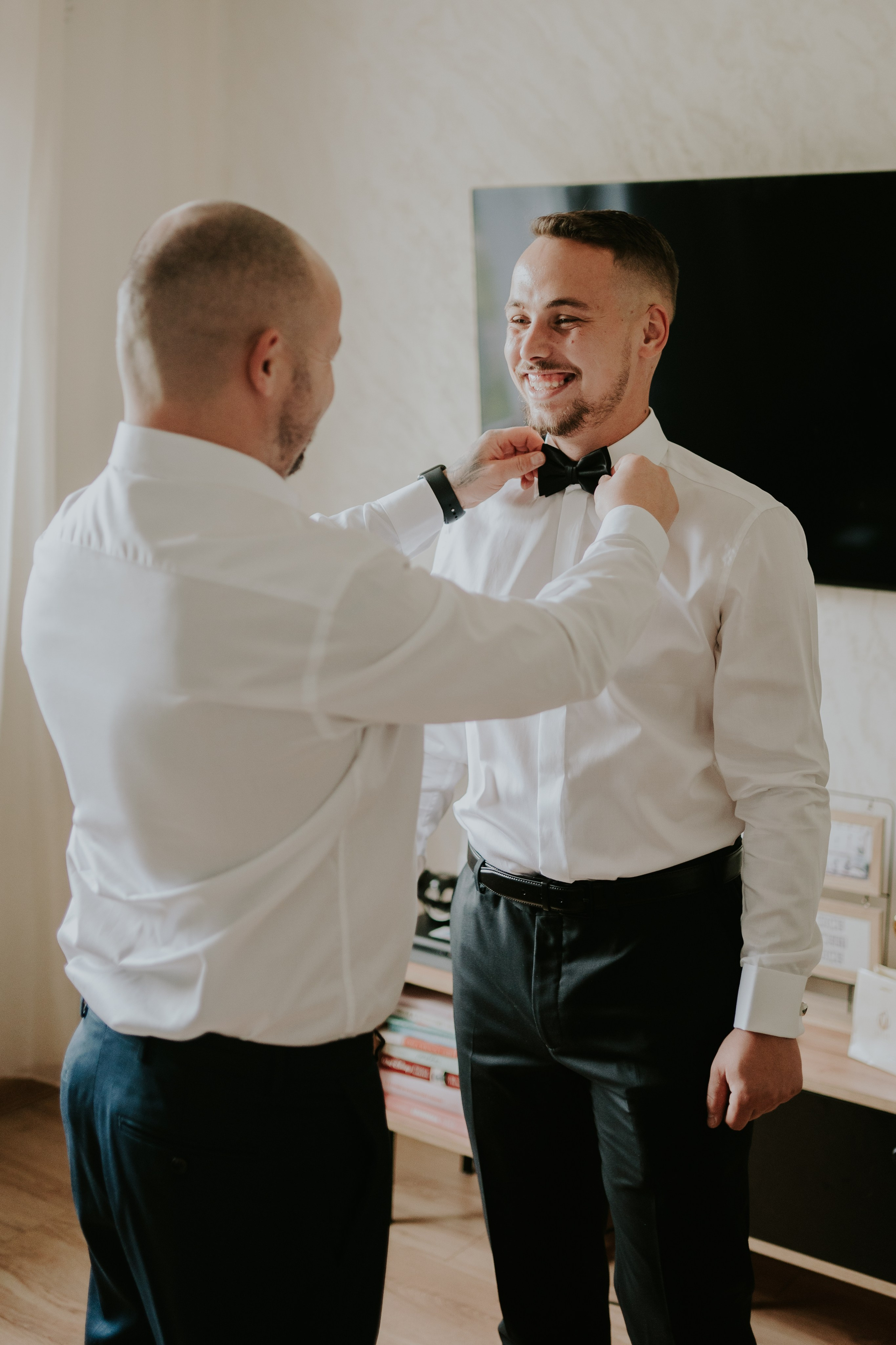 Trzy Drzewa: wspaniała uroczystość Wiktorii i Kamila. Karkowskafoto - fotografia miłości