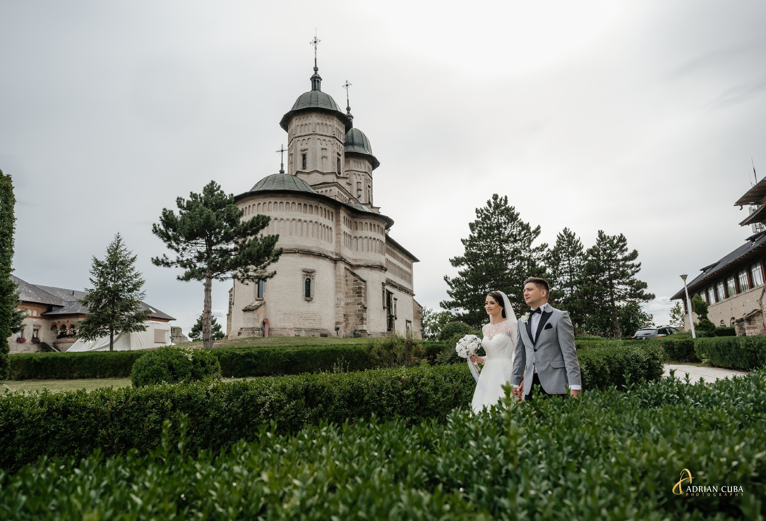 Fotograf nunta Iasi | Adrian Cuba — servicii profesionale de fotografie de nunta