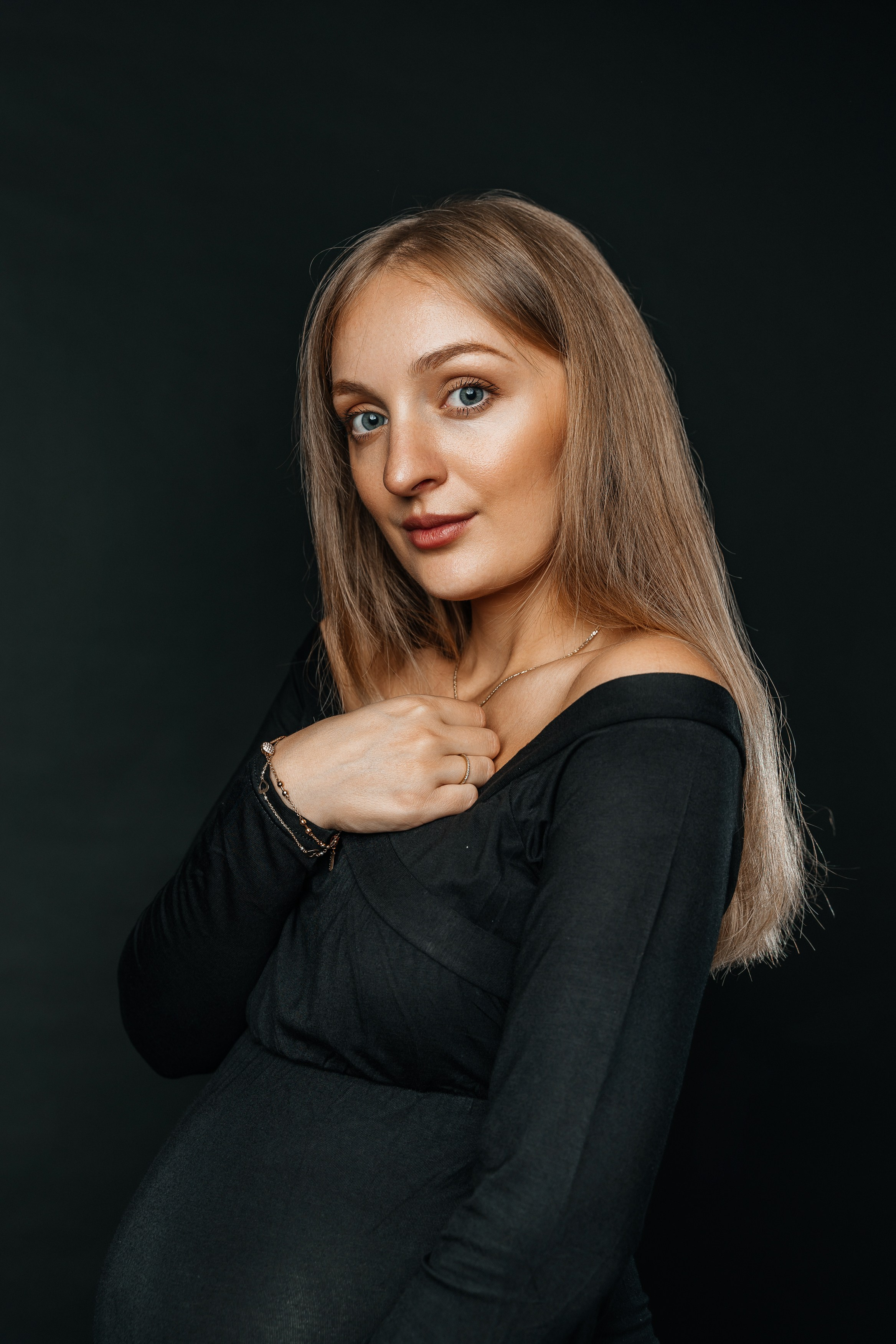 maternity photo shoot in London, stylish maternity photo shoot, стильная фотосессия для беременной, фотосессия беременности в Лондоне, беременная фотосессия в Лондоне