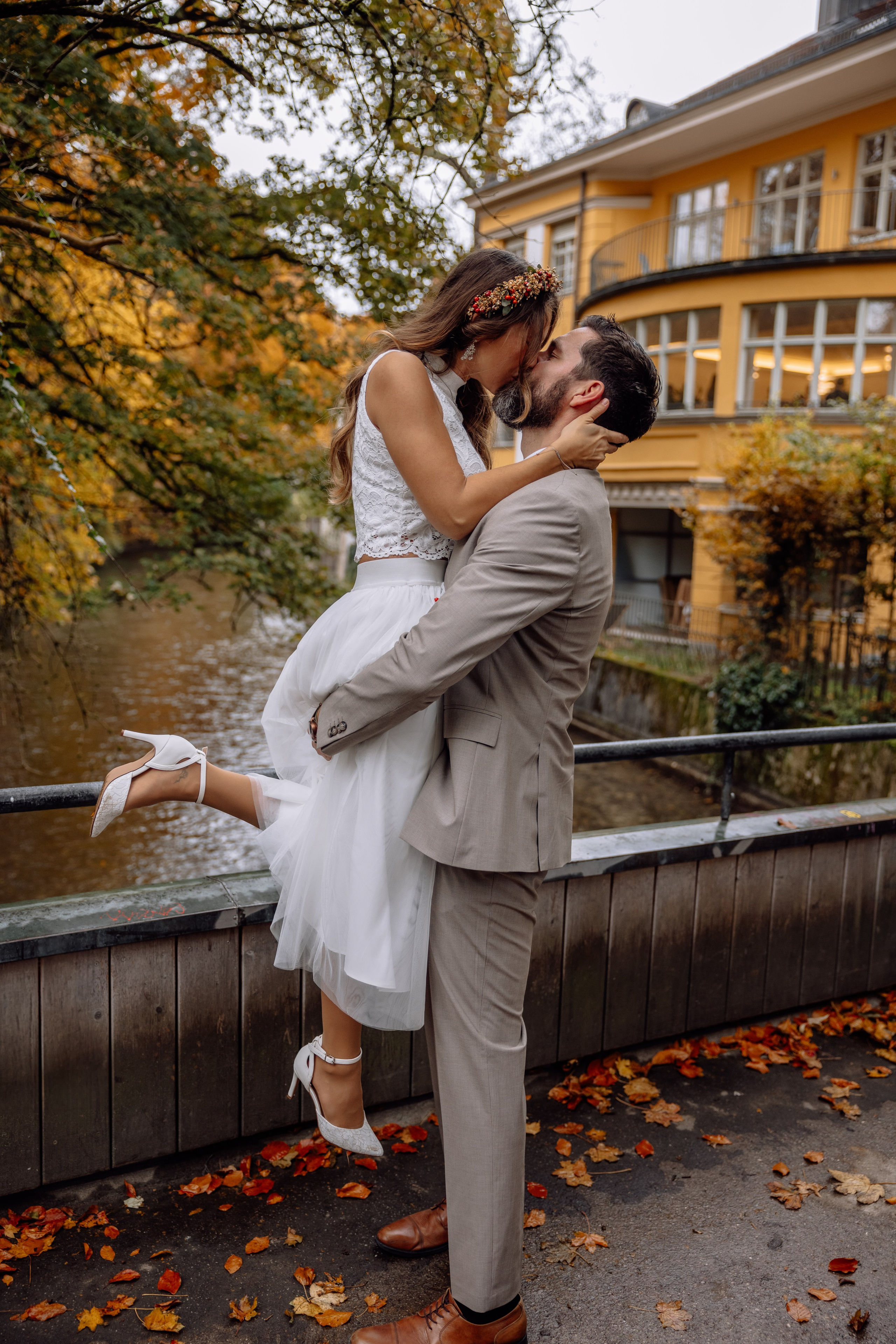 Herbsthochzeit im Standesamt Schwabing. Hochzeitsfotograf München Taufe Familienfotograf Tanja Mauke