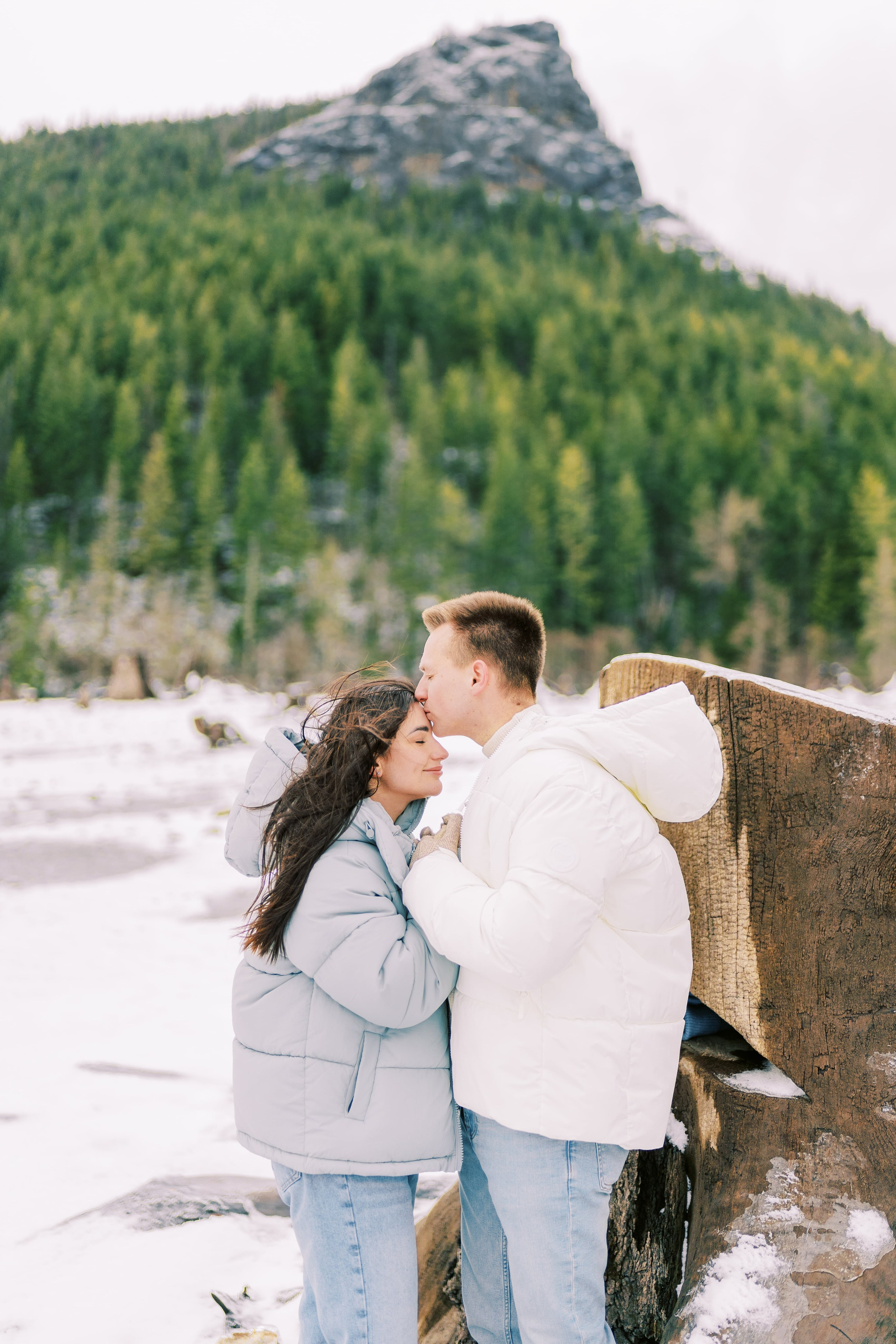 Irina & Bogdan / January 2024. Rattlesnake Lake, WA. EVAN ARISTOV WEDDING PHOTOGRAPHY — Seattle Wedding Photographer