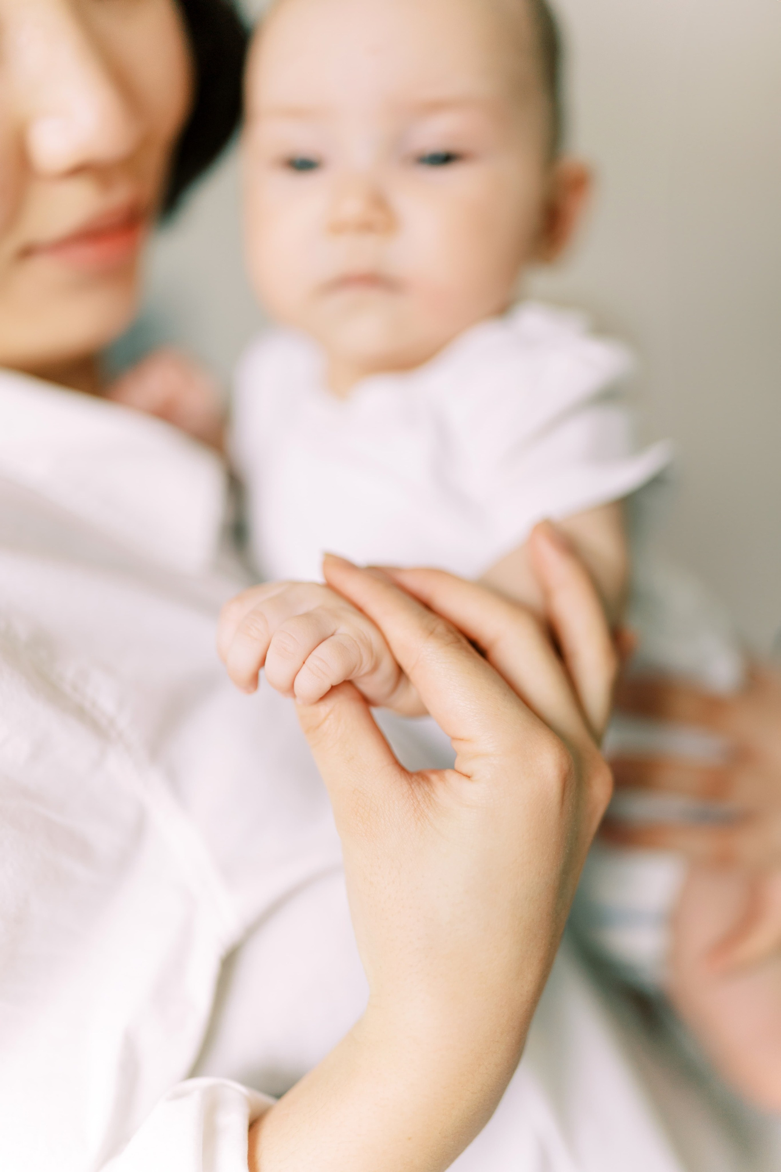 Family photoshoot. Vlad & Viktoria and baby. February 2024. EVAN ARISTOV WEDDING PHOTOGRAPHY — Seattle Wedding Photographer