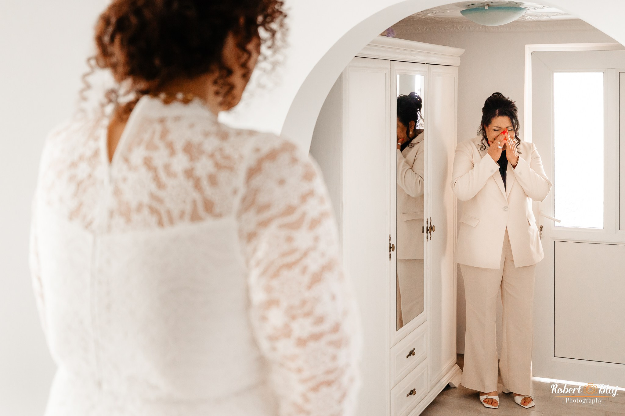 Veronica & Sebastian. Robert Blaj - Fotograf Nuntă Iași