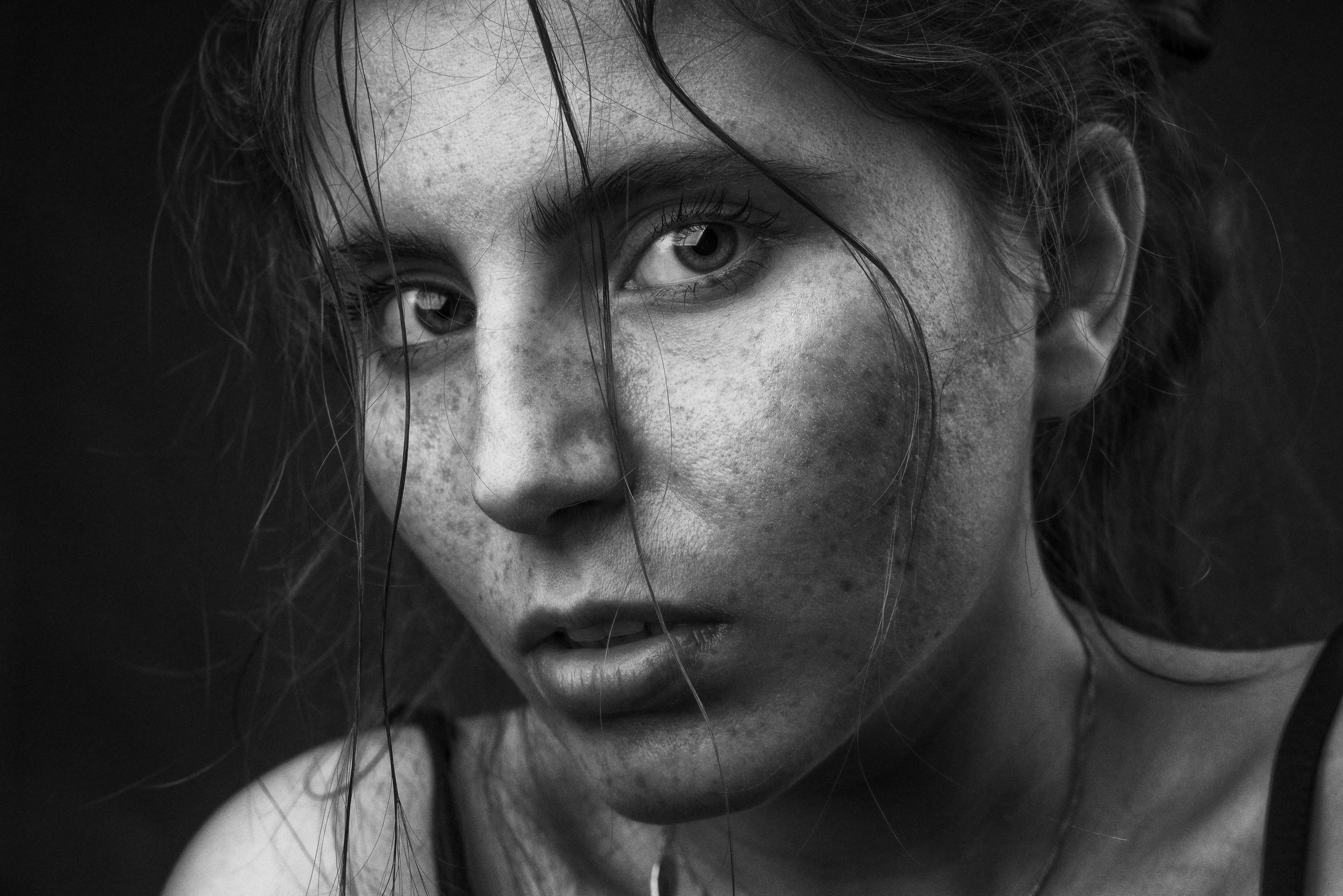 Behnam Khorramshahi, a portrait and fashion photographer in Cologne, Germany