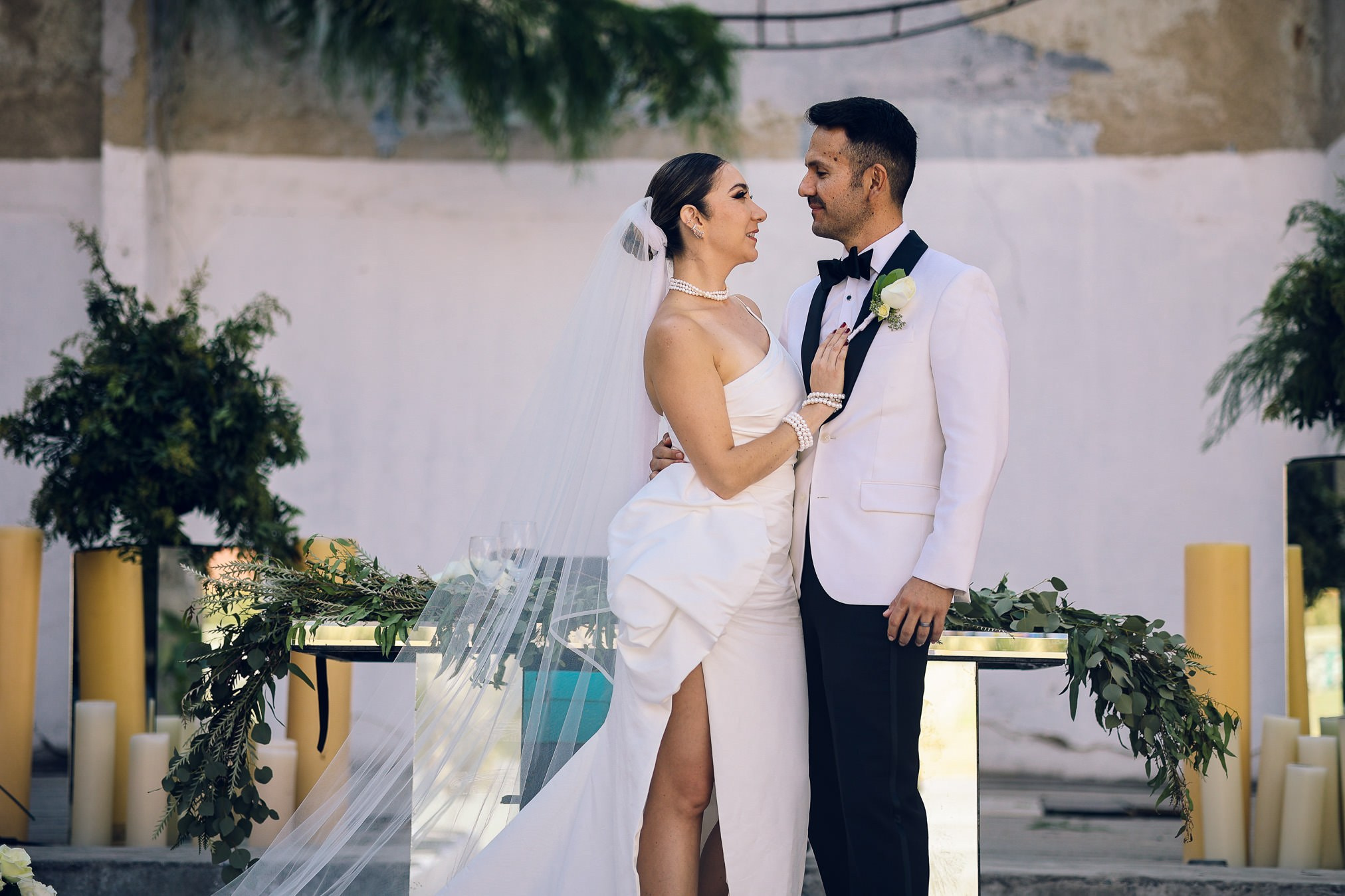 Tijuana Antiguo cine Bujazan, Boda Sherlinne y Joaquin. Estudio de fotografia en Tijuana