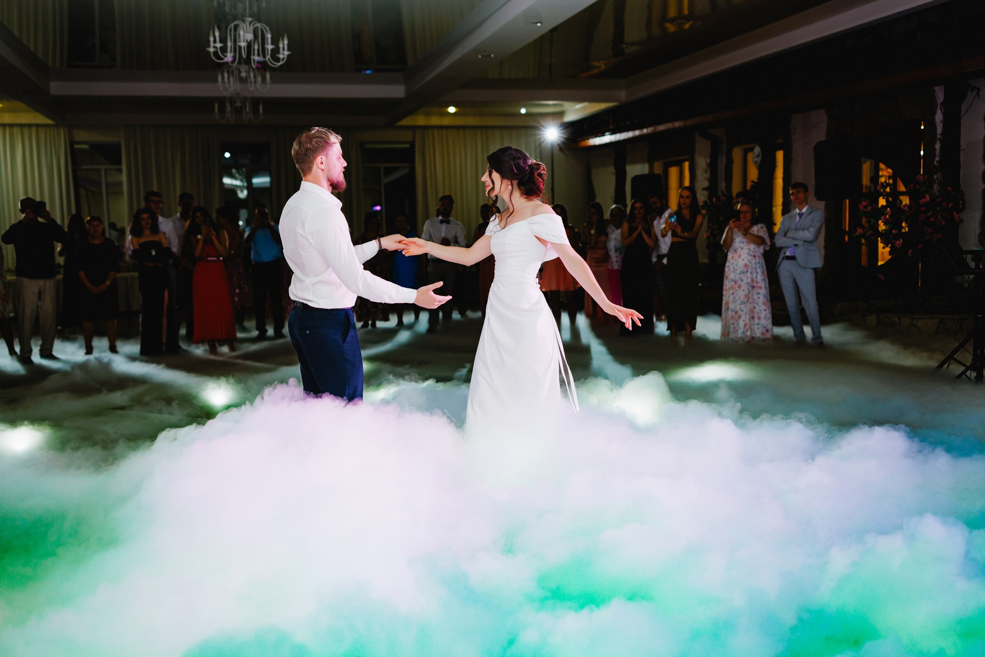 Ecaterina si Bastien. Fotograf și videograf de nuntă R. Moldova, Romania