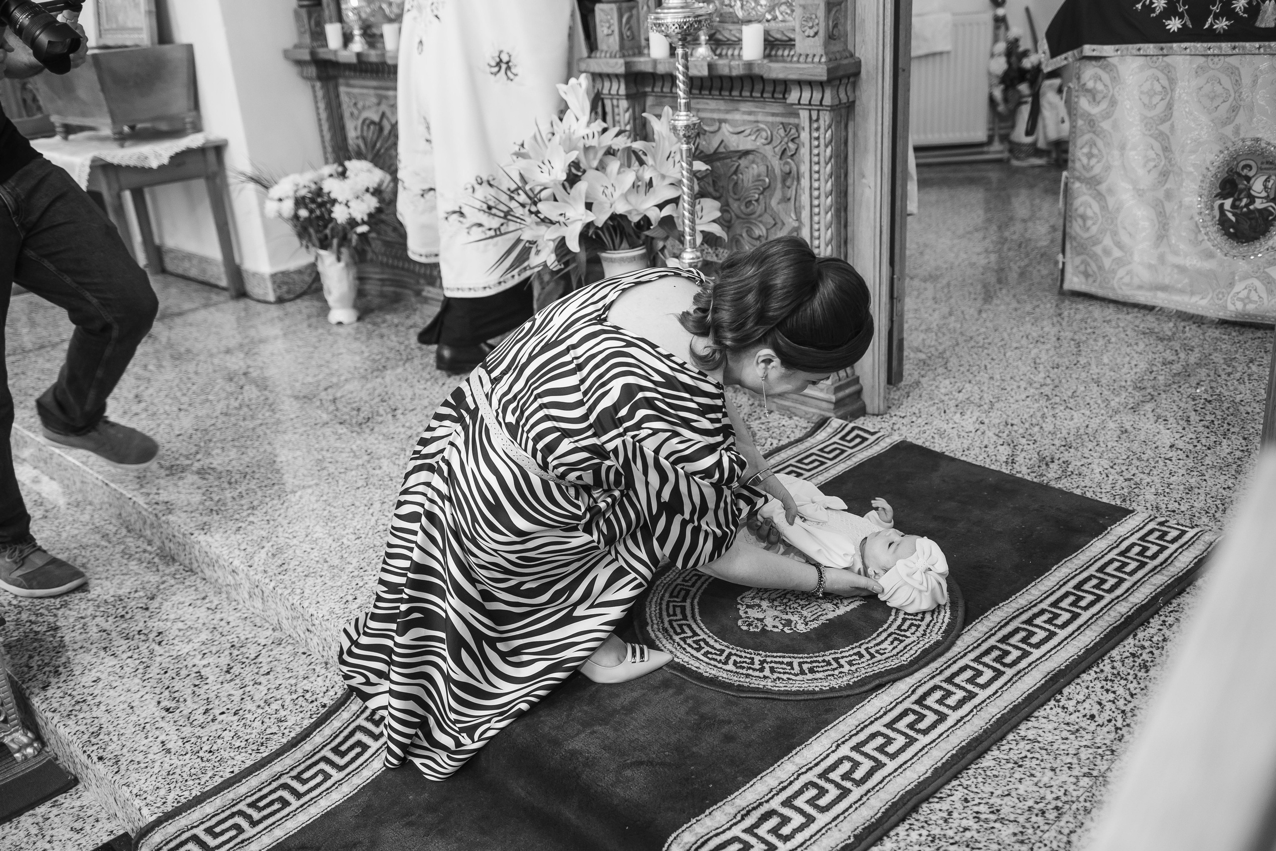 Fotografie profesională pentru evenimente Constanţa – nuntă, botez, cununie civilă. Elena Mascan – Fotograf newborn, maternitate, portret, smash the cake & branding personal | La Femme Studio Photograpy|Constanţa