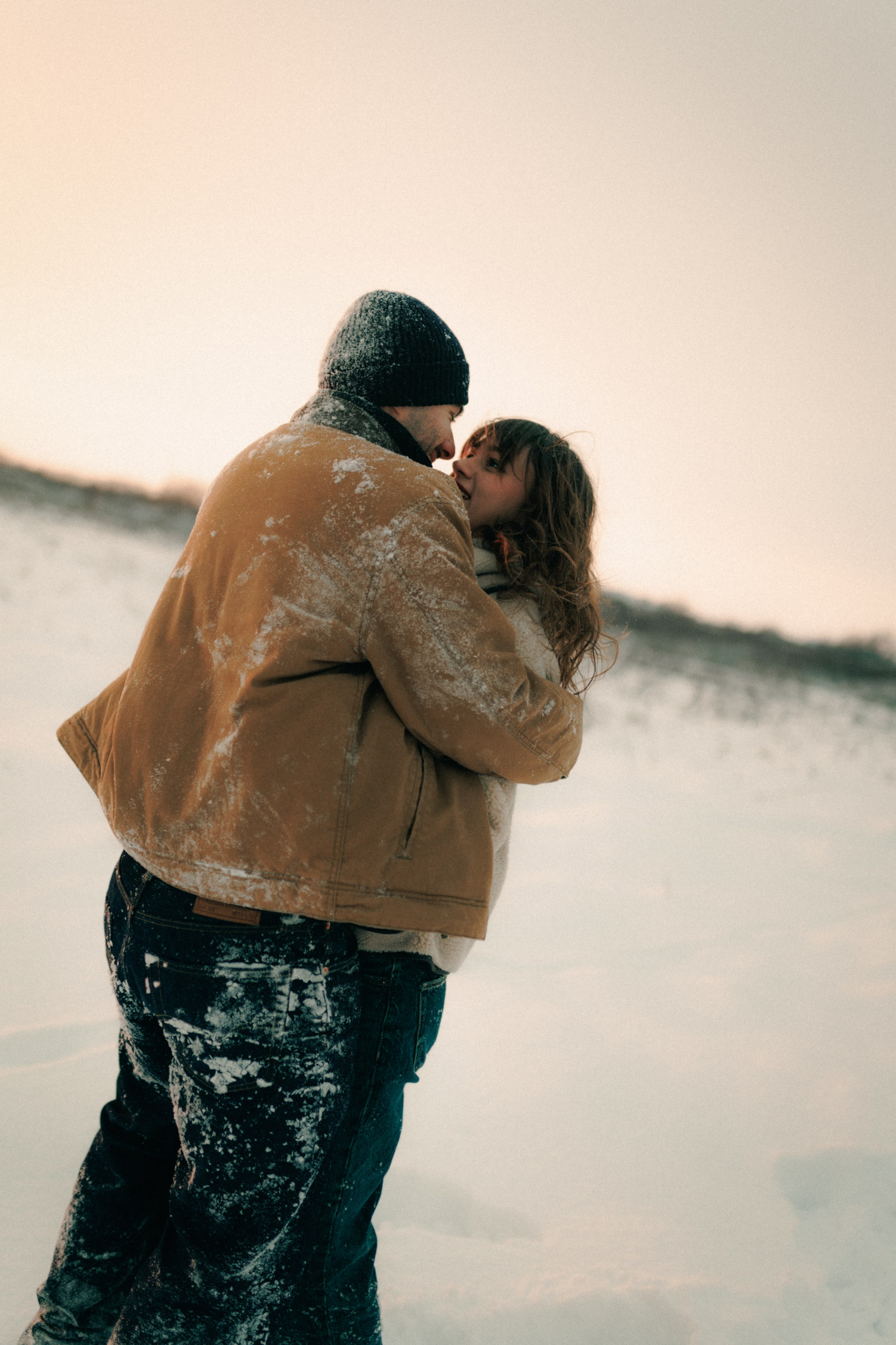 Snowy. Wedding photographer and videographer based in Timisoara, Romania