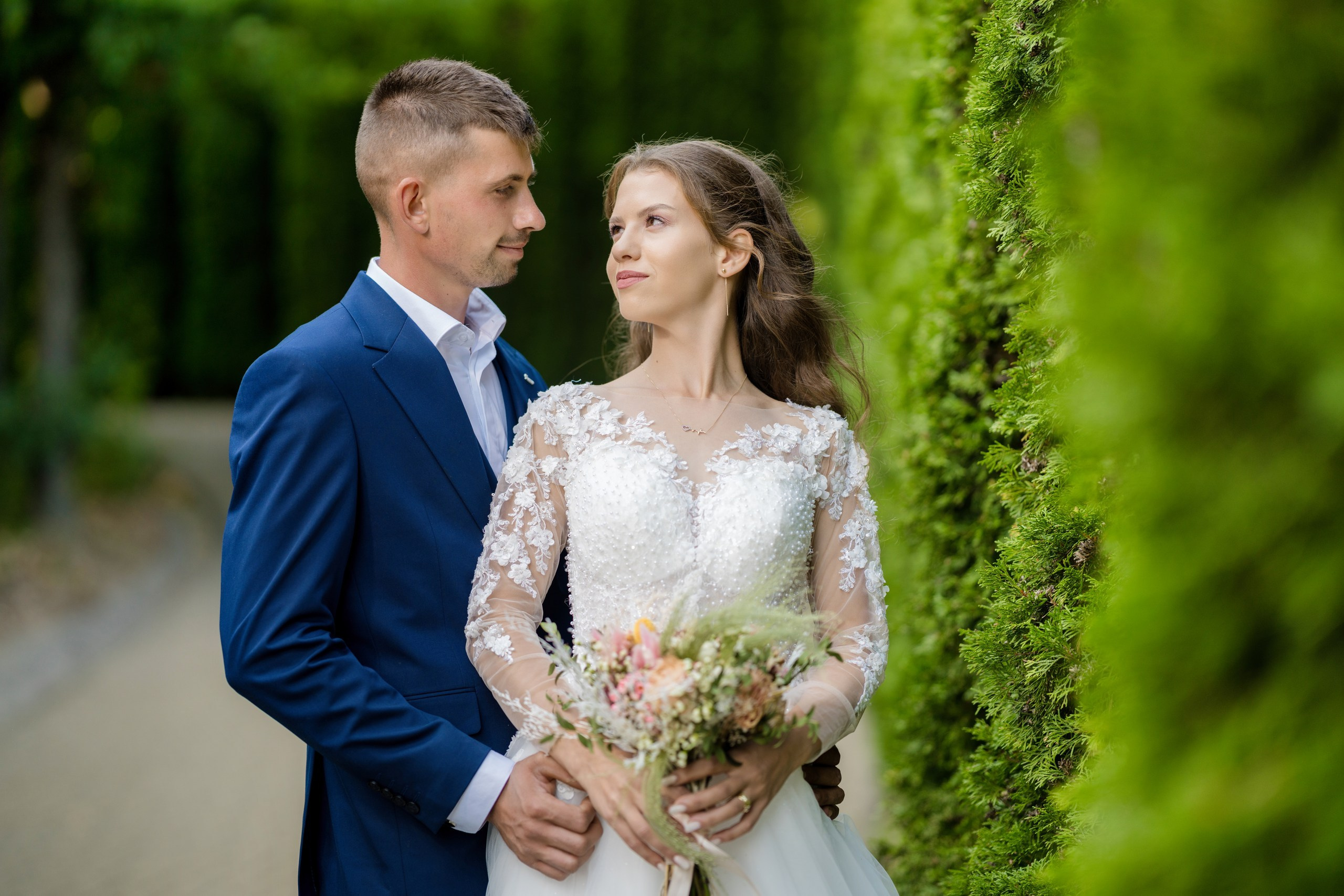 - nunta--fotograf-profesionist-botosani - fotografie-nunta-romantica - imagini-nunta-in-natura-alin-chirila-fotograf - fotografii-cuplu-indragostit-nunta-botosani - sedinta-foto-miri-andrei-iustina-alinofotostudio - amintiri-din-nunta-realizate-de-fotograf-profesionist - povestea-nuntii-andrei-si-iustina-in-imagini-alinofotostudio-fotograf evenimente- evenimente Botoșani -fotograf Suceava - fotograf Iași- servicii foto. servicii foto Botoșani. servicii foto video Botoșani. otograf-nunta-botosani-fotograf nunta. fotograf evenimente. fotograf nunta Botoșani. Alin chirila. Alin chirila fotograf. Alinofotostudio.- servicii foto. servicii foto Botoșani. servicii foto video Botoșani. fotograf nunta. fotograf evenimente. fotograf nunta Botoșani. Alin chirila. Alin chirila fotograf. Alinofotostudio.fotograf stare civilă,poze stare civilă,album foto stare civilă,servicii foto suceava,fotograf evenimente suceava,fotograf nuntă suceava,poze cununie civilă,ședință foto stare civilă,sesiune foto suceava,fotograf profesionist suceava,fotograf botosani,stare civila botosani,alinofotostudio,alin chirila fotograf.servicii foto. servicii foto Botoșani. servicii foto video Botoșani. fotograf nunta. fotograf evenimente. fotograf nunta Botoșani. Alin chirila. Alin chirila fotograf. Alinofotostudio.fotograf stare civilă,poze stare civilă,album foto stare civilă,servicii foto suceava,fotograf evenimente suceava,fotograf nuntă suceava,poze cununie civilă,ședință foto stare civilă,sesiune foto suceava,fotograf profesionist suceava,fotograf botosani,stare civila povestitor prin fotografiebotosani,alinofotostudio,alin chirila fotograf,servicii foto. servicii foto Botoșani. servicii foto video Botoșani. fotograf nunta. fotograf evenimente. fotograf nunta Botoșani. Alin chirila. Alin chirila fotograf. Alinofotostudio.fotograf stare civilă,poze stare civilă,album foto stare civilă,servicii foto suceava,fotograf evenimente suceava,fotograf nuntă suceava,poze cununie civilă,ședință foto stare civilă,sesiune foto suceava,fotograf profesionist suceava,fotograf botosani,stare civila botosani,alinofotostudio,alin chirila fotograf,cununie religioasă botoșani,andreea și neculai,capela militară botoșani,foto conacul zăicești,fotograf nuntă botoșani,fotograf cununie religioasă,foto evenimente botoșani,poze cununie capela militară,ședință foto zăicești,fotograf profesionist botoșaniMire și mireasă – Sergiu & Liliana – ziua nunții, 2024 - Emoții în ziua nunții – Sergiu și Liliana - Dansul mirilor – fotografie artistică nuntă 2024 - Sedinta foto romantică în natură – Sergiu & Liliana - Rochia de mireasă și detalii de nuntă elegan-Album de cununie civilă Florin și Anda – Fotografii profesionale realizate de Alin Chirilă în Botoșani -fotograf prin fotografie-Ședință foto Trash the Dress pe muntele Rarău cu Iulian și Iuliana – fotografie de cuplu, natură montană, emoție autentică surprinsă de Alin Chirilă, povestitor prin fotografie.- "Iulian și Iuliana pe crestele Rarăului – fotografie Trash the Dress în natură" - "Cuplu îmbrățișat la apus pe muntele Rarău – ședință foto după nuntă" - "Rochie de mireasă în vânt pe munte – Trash the Dress Rarău-1. Iulian și Iuliana pe muntele Rarău – ședință foto Trash the Dress în natură, cu peisaj montan spectaculos 2. Cuplu în îmbrățișare pe Rarău – emoție autentică surprinsă după nuntă 3. Rochie de mireasă în bătaia vântului – fotografie artistică Trash the Dress în munți 4. Mire și mireasă privind spre orizont – dragoste și libertate pe muntele Rarău 5. Iuliana zâmbind în rochia de mireasă – portret în natură, Trash the Dress 6. Iulian ținându-și mireasa de mână – ședință foto romantică pe munte 7. Detaliu cu rochia pe stâncă – estetică naturală Trash the Dress Rarău 8. Cuplu în mers pe poteca Rarăului – fotografie simbolică de după nuntă 9. Apus de soare pe Rarău în spatele mirilor – imagine de poveste Trash the Dress 10. Iulian și Iuliana râzând împreună – momente autentice surprinse de Alin Chirilă, povestitor prin fotografie-fotograf-nunta-cerbu-botosan trash-the-dress-botosani Alin Chirilă Fotograf – fotograf de nuntă Botoșani-fotograf nuntă Botoșani-fotograf nuntă Cerbu Botoșani-fotograf profesionist nuntă Botoșani-fotografie de nuntă Botoșani-fotograf evenimente Botoșani-fotograf nuntă Moldova-fotograf trash the dress Botoșani - fotograf pregătirea mirilor Botoșani -fotograf ceremonie religioasă nuntă-fotograf petrecere nuntă Botoșani- fotograf nuntă Botoșani pregătirea mirelui- pregătirea mirelui fotografie nuntă Cerbu Botoșani-fotograf nuntă Botoșani pregătirea miresei -mireasă pregătiri nuntă Cerbu Botoșani-fotograf nuntă Botoșani nașii mirilor-ceremonie religioasă nuntă Cerbu Botoșani-fotograf nuntă Botoșani ceremonie religioasă biserică-petrecere nuntă Cerbu Botoșani invitați dans-fotograf nuntă Botoșani petrecere restaurant-ședință foto trash the dress-fotograf trash the dress Botoșani ședință foto după nuntă-Fotograf nuntă Botoșani – galerie foto reală de la evenimente