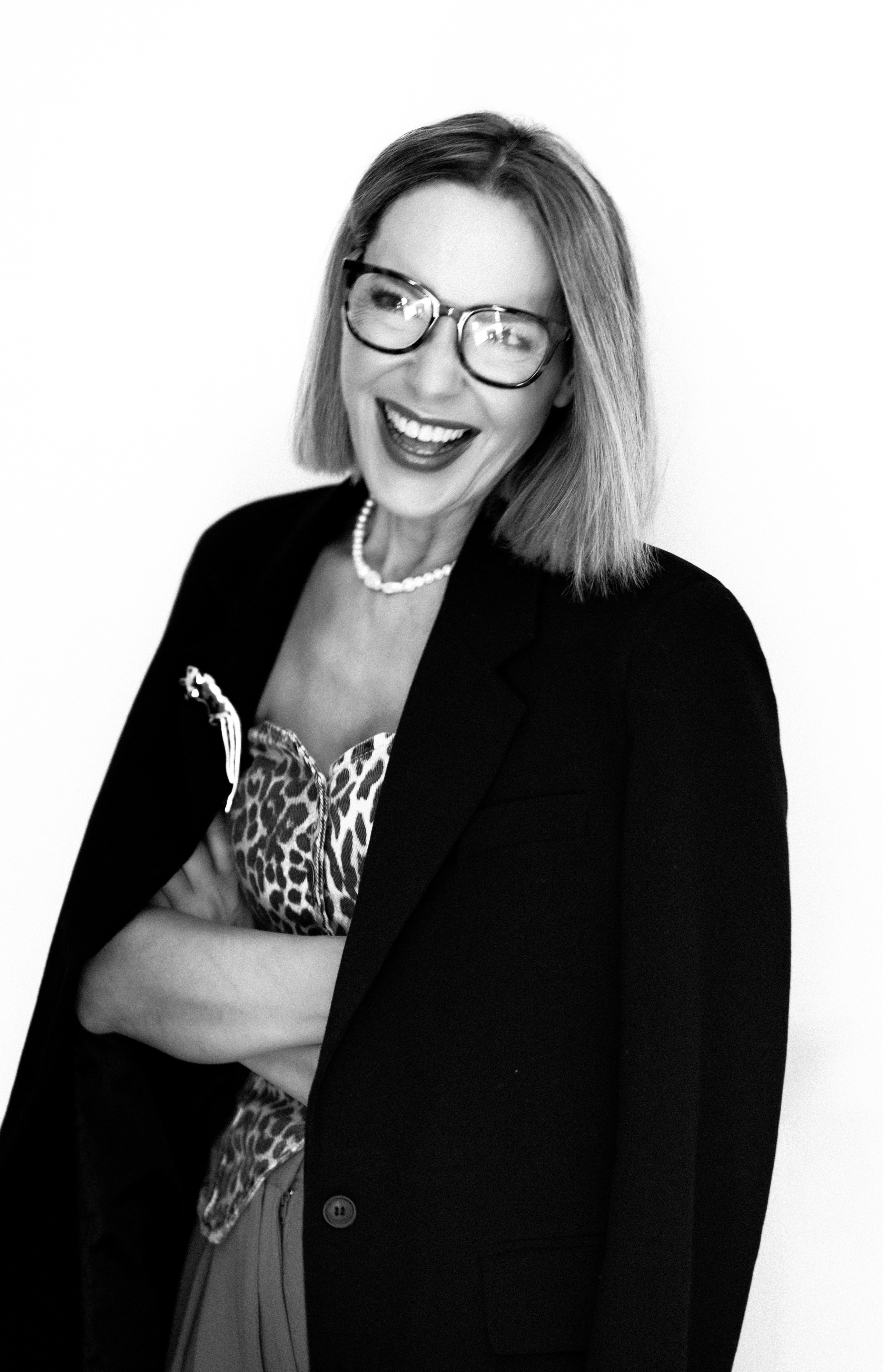 KIRA. Portrait photographer in Germany and all over Europe Mischa Blank