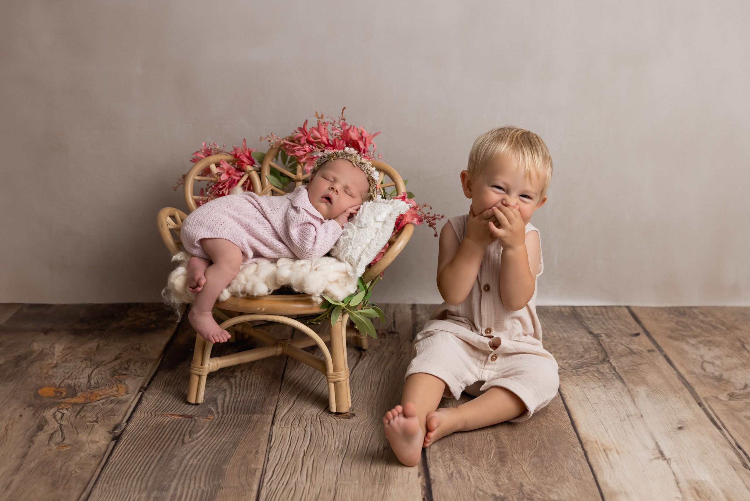Newbornshooting in Pforzheim und Umgebung. Neugeborenenfotografie Pforzheim Katharina Jozic