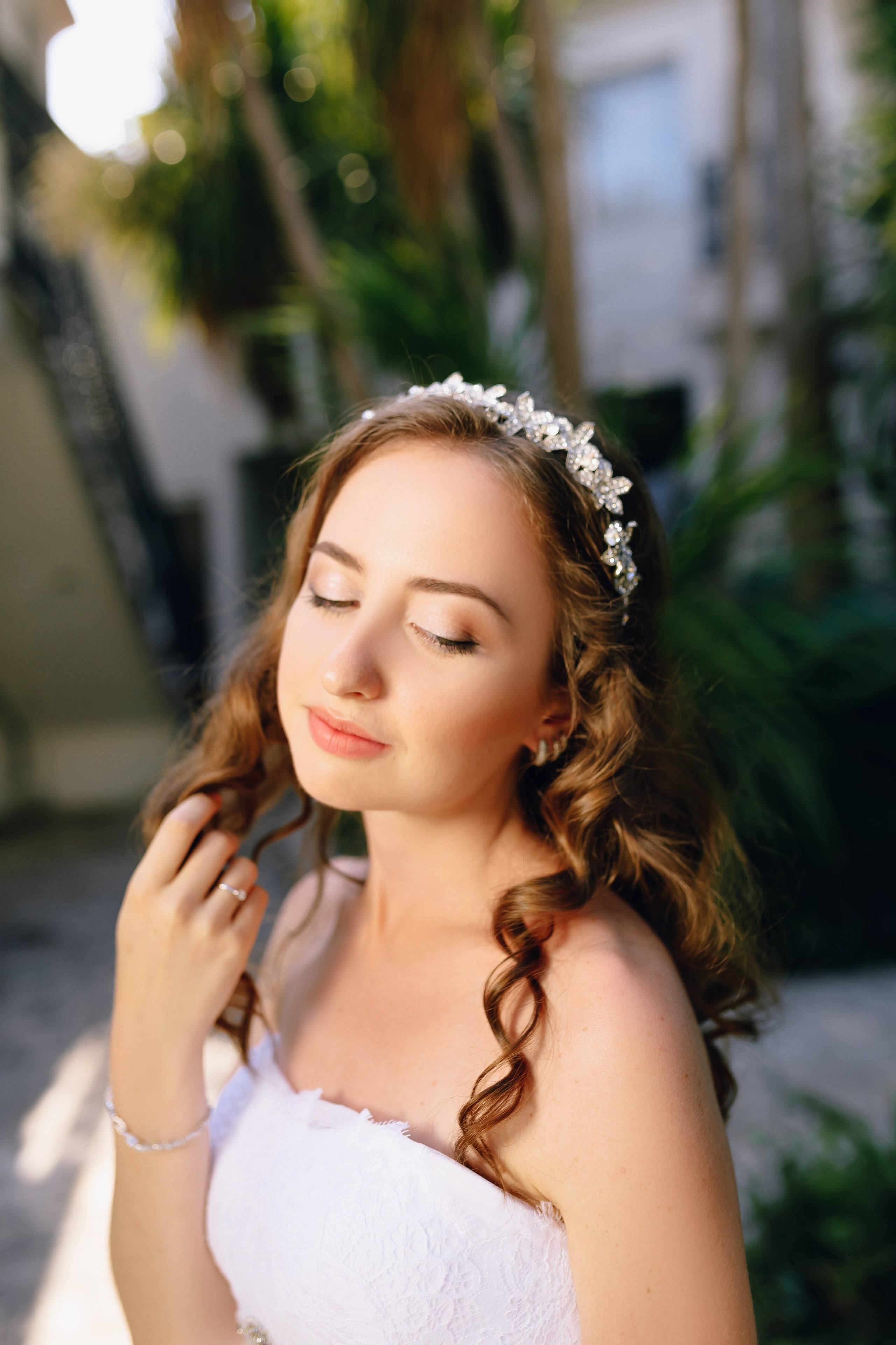 Wedding makeup artist hairdresser in Montenegro. Makeup artist and hairdresser in Montenegro Nadia Lia