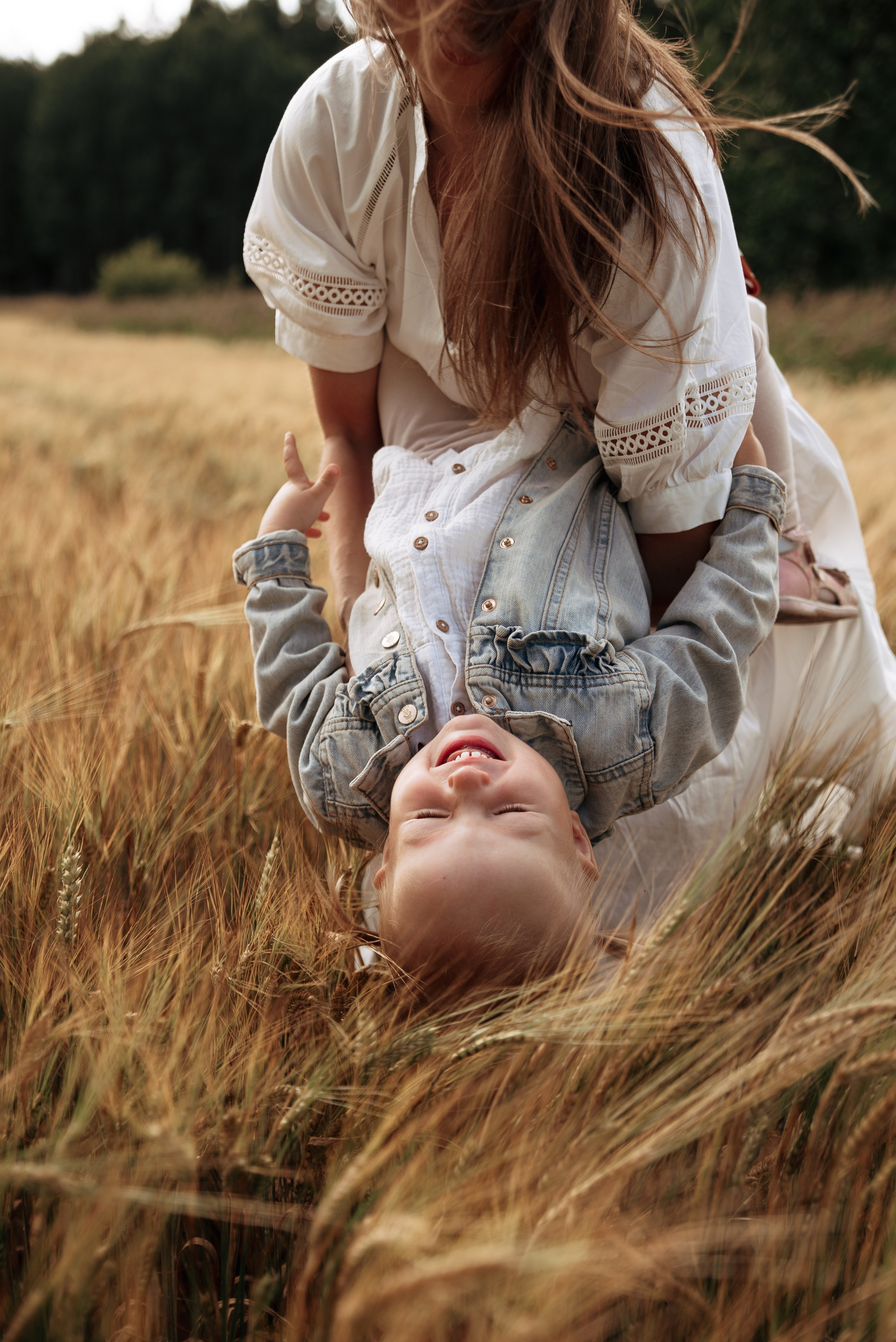 Aigul Photography — wedding, newborn, and family photographer