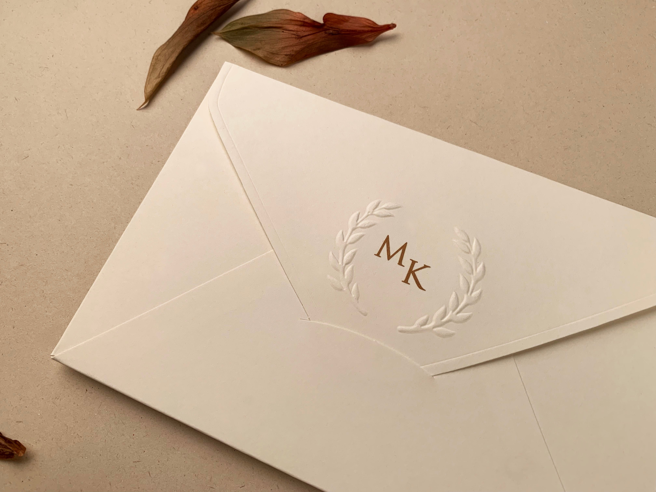 - invitații nuntă  - modele invitații nuntă  - invitații nuntă 2025  - invitații de nuntă elegante  - invitații de nuntă personalizate  - invitații nuntă online  - invitații nuntă handmade  - catalog invitații nuntă  - invitații originale nuntă  - invitații de nuntă moderne  - invitații nuntă vintage  - invitații nuntă rustice  - invitații nuntă clasice  - design invitații nuntă  - invitații de nuntă cu tematică.- invitații nuntă florale  - invitații nuntă boho  - invitații nuntă aurii  - invitații nuntă minimaliste  - invitații nuntă cu sigiliu  - invitații nuntă cu acuarelă  - invitații nuntă cu fotografie  - invitații nuntă cu inițiale  - invitații nuntă elegante alb-negru  - invitații nuntă cu hârtie texturată  - invitații nuntă cu decupaj laser  - invitații nuntă cu flori uscate. - print invitații nuntă  - invitații nuntă personalizate cu numele mirilor  - invitații nuntă cu plic inclus  - invitații nuntă cu cartolină dublă  - invitații nuntă calitate premium  - invitații nuntă ieftine  - invitații nuntă rapide.- invitații nuntă România  - invitații nuntă București / Botoșani . Iași suceava- invitații nuntă cu livrare în țară  - invitații nuntă online România.- „Invitație de nuntă elegantă cu design floral și plic crem”  - „Model de invitație de nuntă vintage cu sigiliu de ceară”  - „Set complet invitații de nuntă personalizate cu inițialele mirilor”  - „Invitație de nuntă modernă cu design minimalist și text negru pe fundal alb”  - „Invitație de nuntă rustică pe hârtie kraft cu șnur de iută”  - „Invitație de nuntă cu decupaj laser și detalii aurii” - „Invitație de nuntă în stil boho cu imprimeu floral colorat”  - „Invitație romantică de nuntă cu flori uscate și panglică din satin”  - „Invitație de nuntă clasică cu monogramă și font caligrafic”  - „Invitație de nuntă în stil glamour cu folie aurie și text embosat”- „Model de invitație de nuntă 2025 cu design elegant și font modern”  - „Cele mai noi invitații de nuntă 2025 – stil floral, sofisticat”