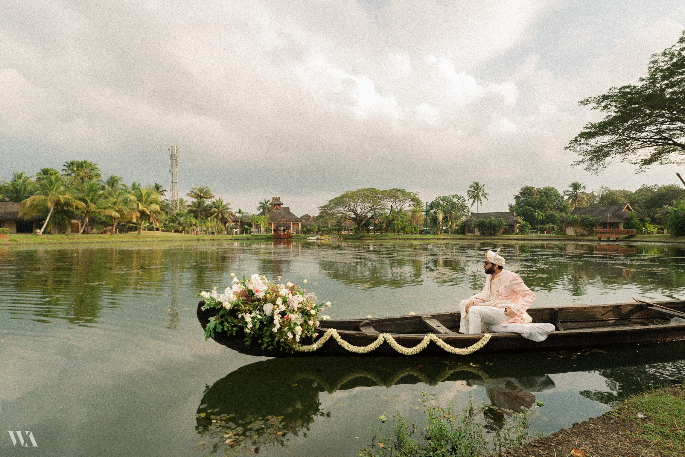 Wedding & Editorial Photographer | Anandshivadas
