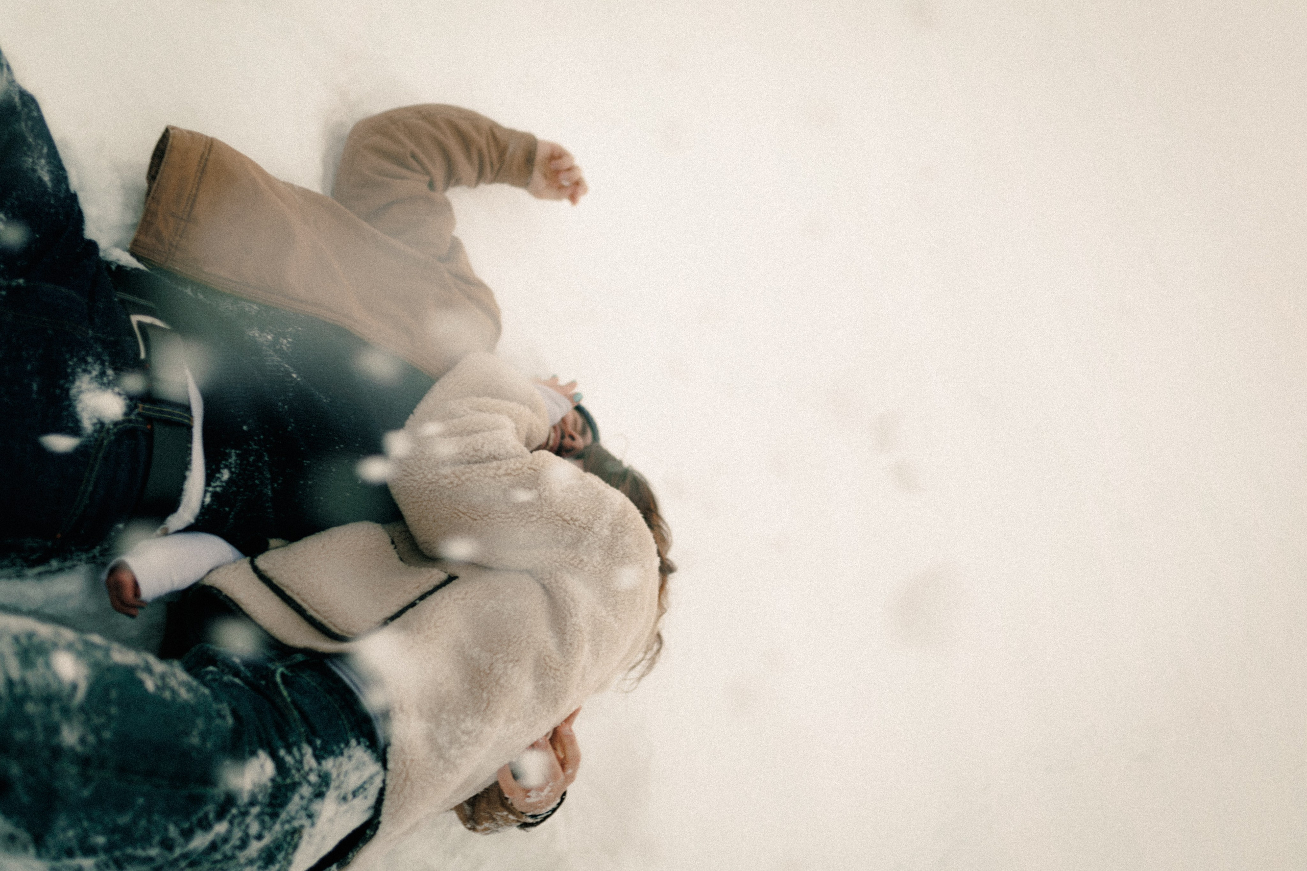 Snowy. Wedding photographer and videographer based in Timisoara, Romania