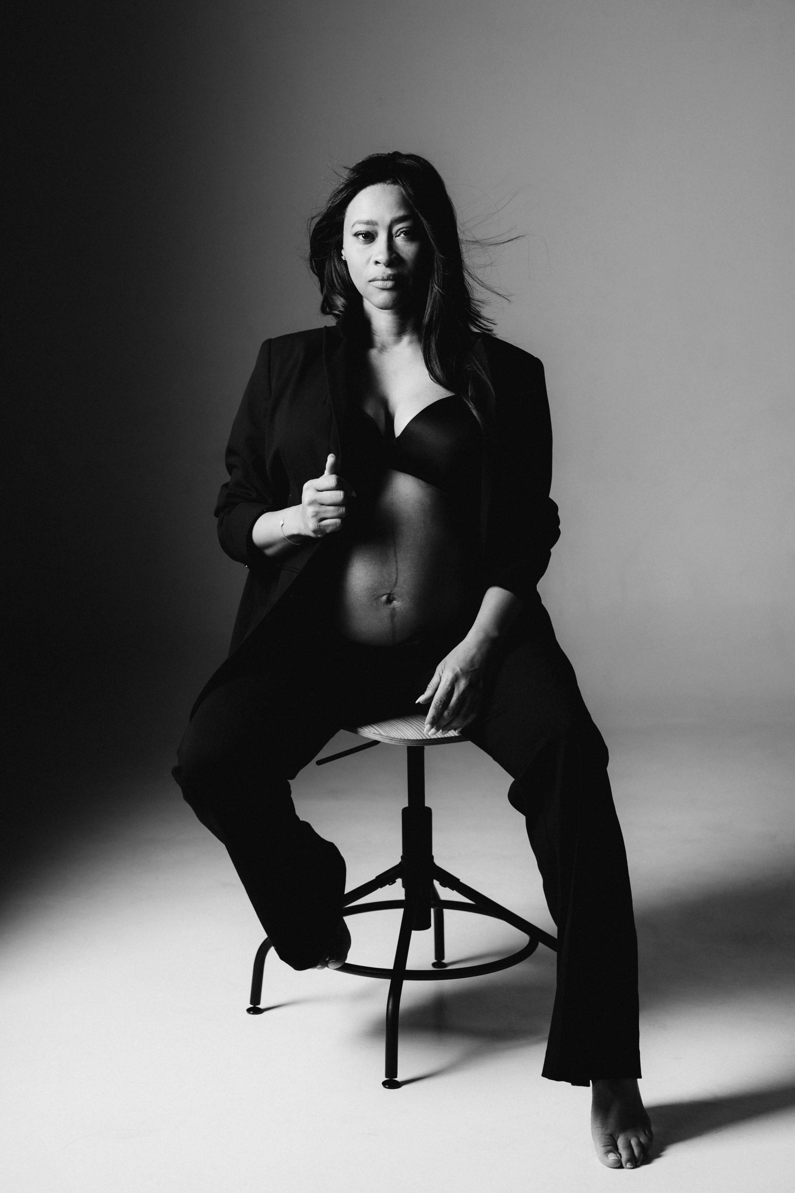 Modern maternity photographer in Long Island New York