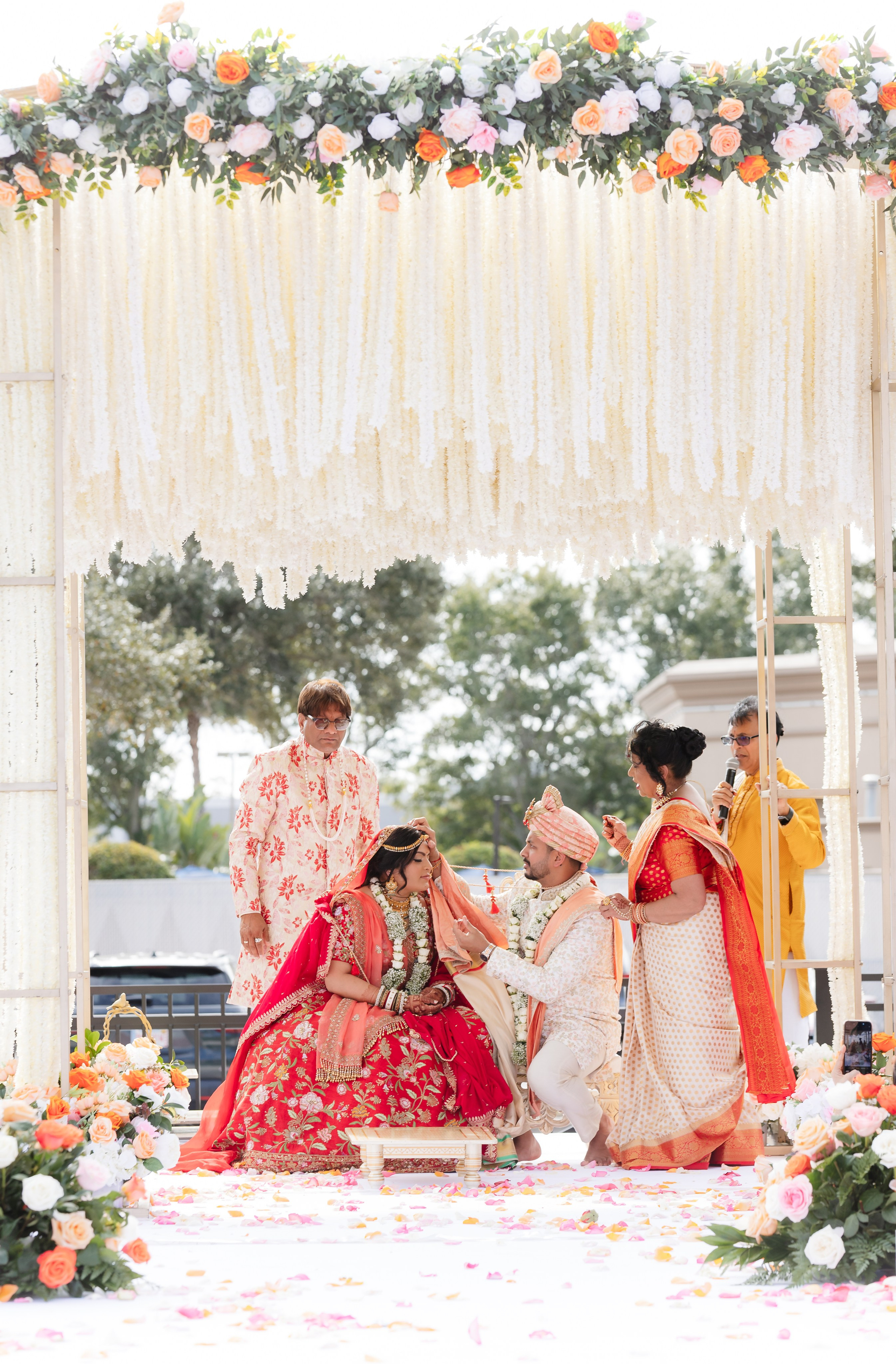 A Sacred Hindu Celebration of Love, Ritual, and Tradition. YES I DO PRODUCTION — Wedding photography&videography