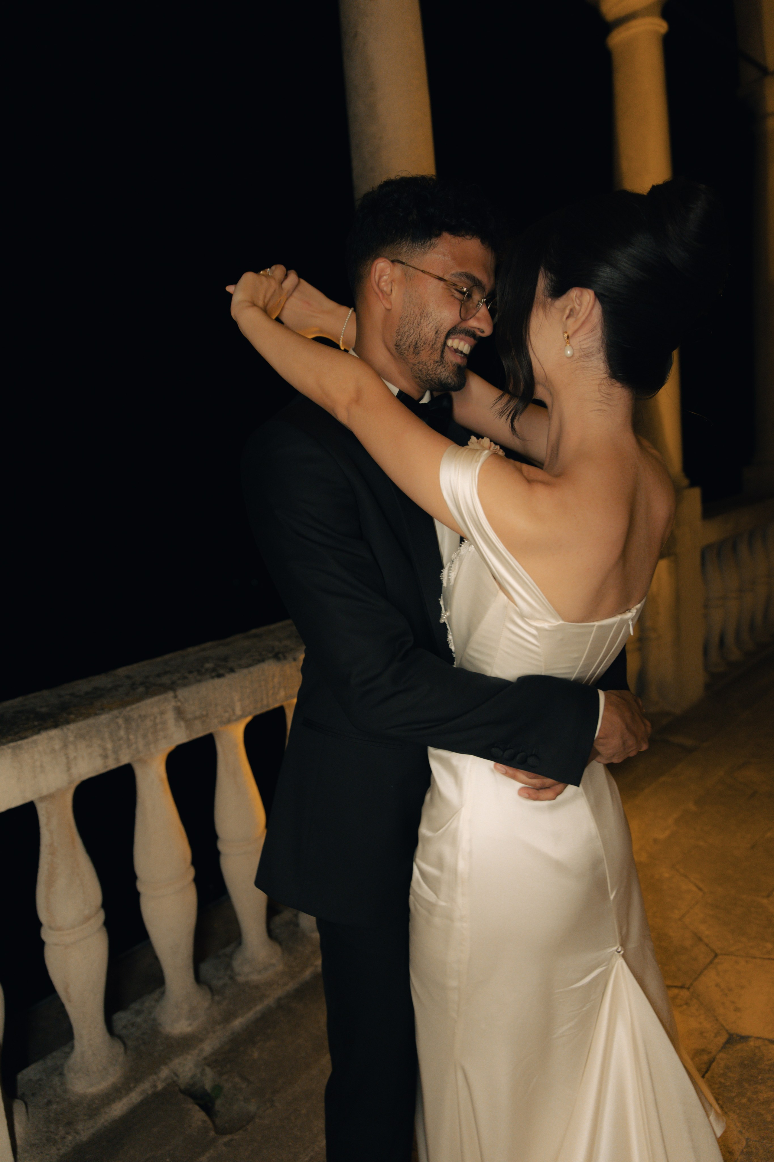 Elegant Castle Wedding in Austria | Alwin & Ruth’s Fairytale Celebration. Wedding photographer and videographer based in Timisoara, Romania