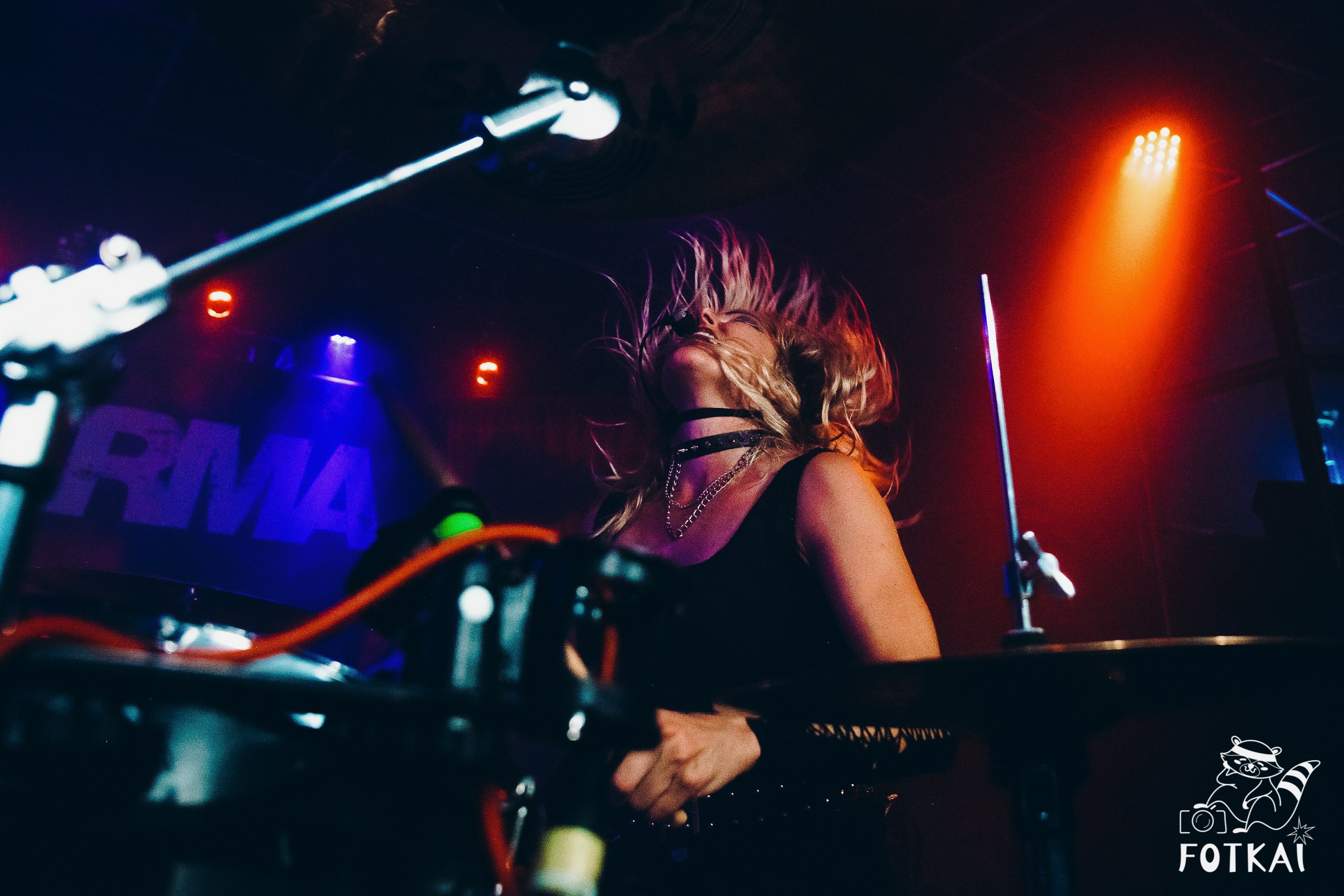 KrashKarma — фоторепортаж с концерта в Мурсии | Концертный фотограф Испания | FOTKAI