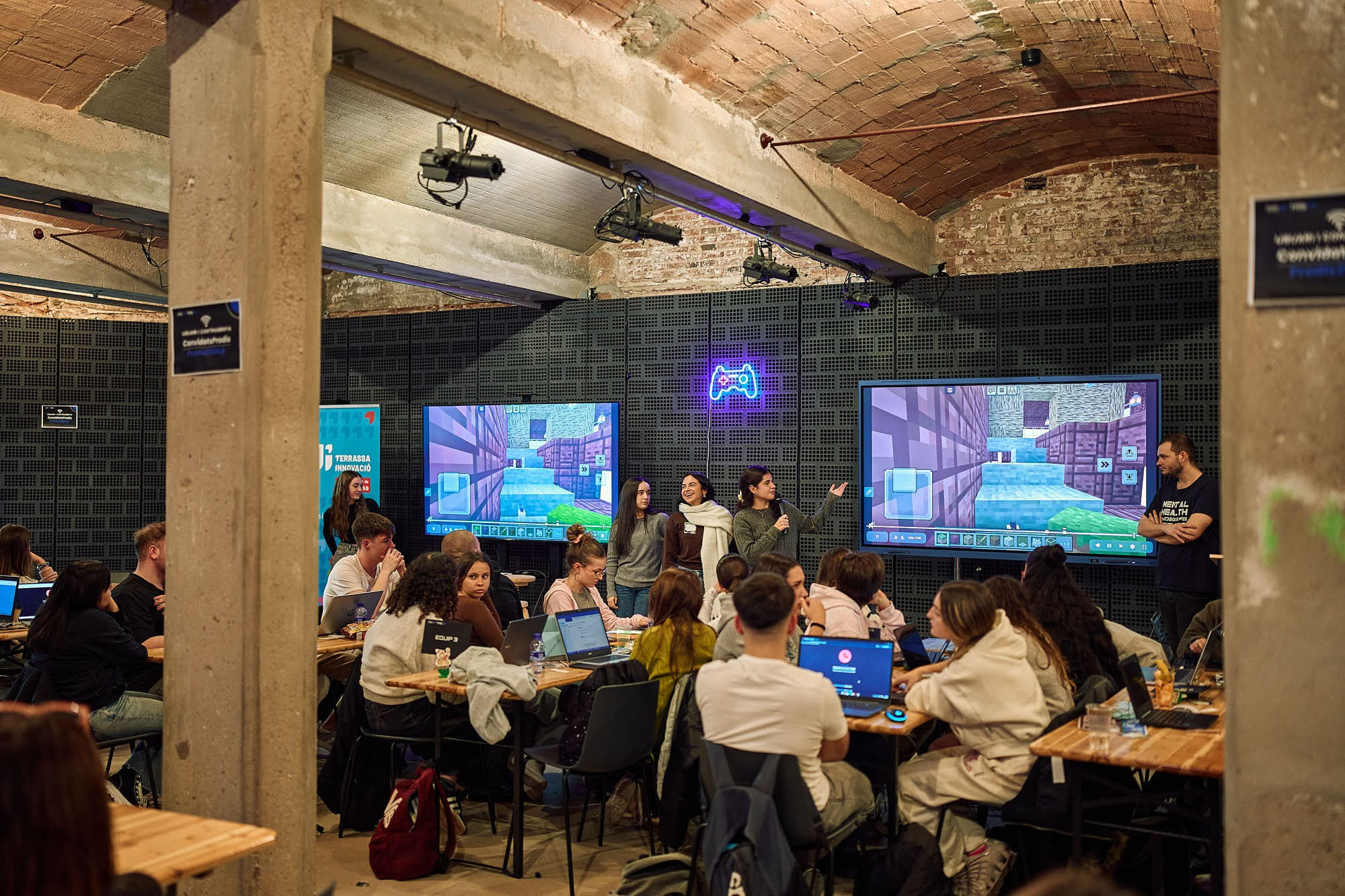 InnerGAMERS XP Terrassa | Fotografía de Eventos Tecnológicos y Sociales