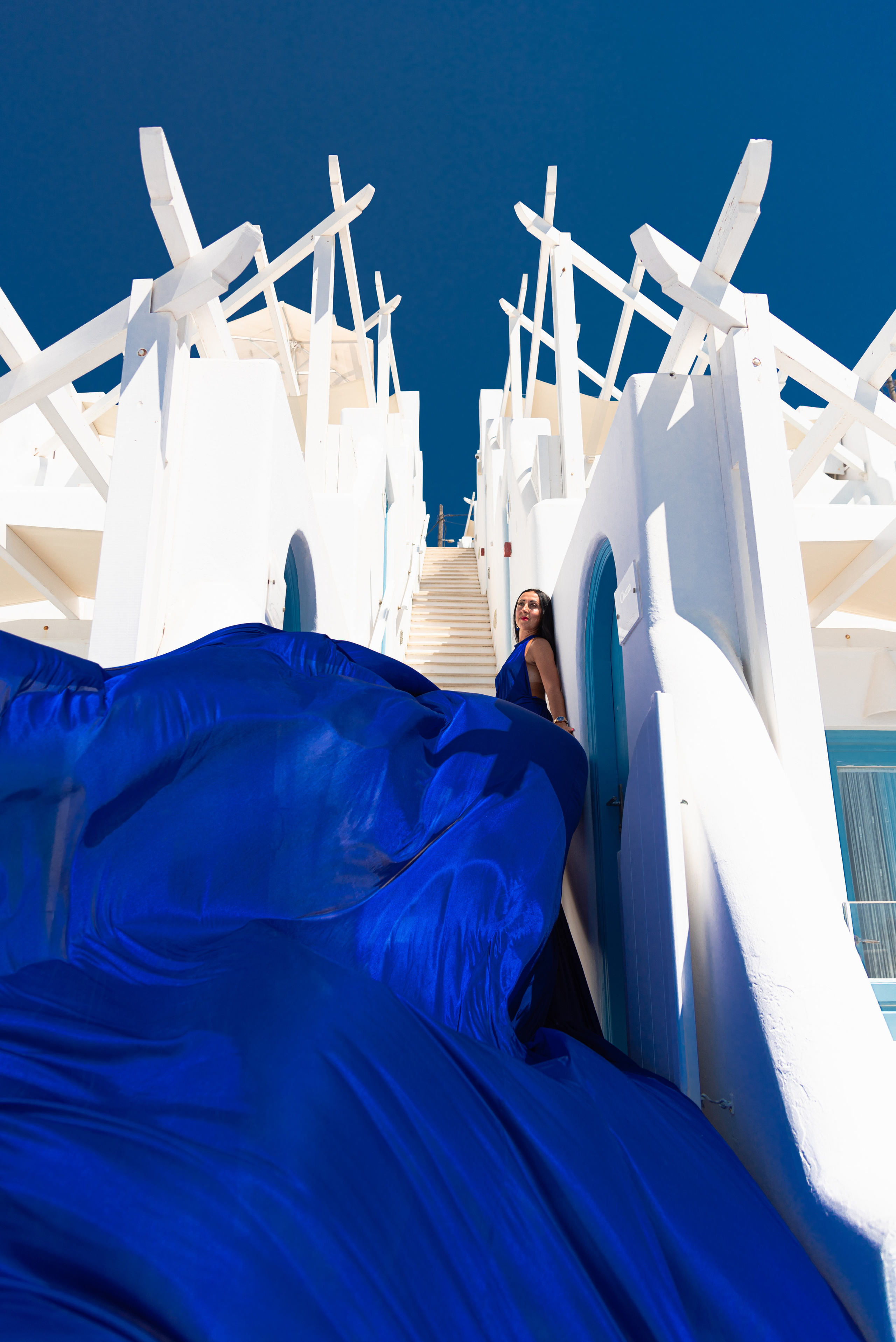 Wollbaum Anastasia — Flying Dress Photo Shoot in Santorini. Main