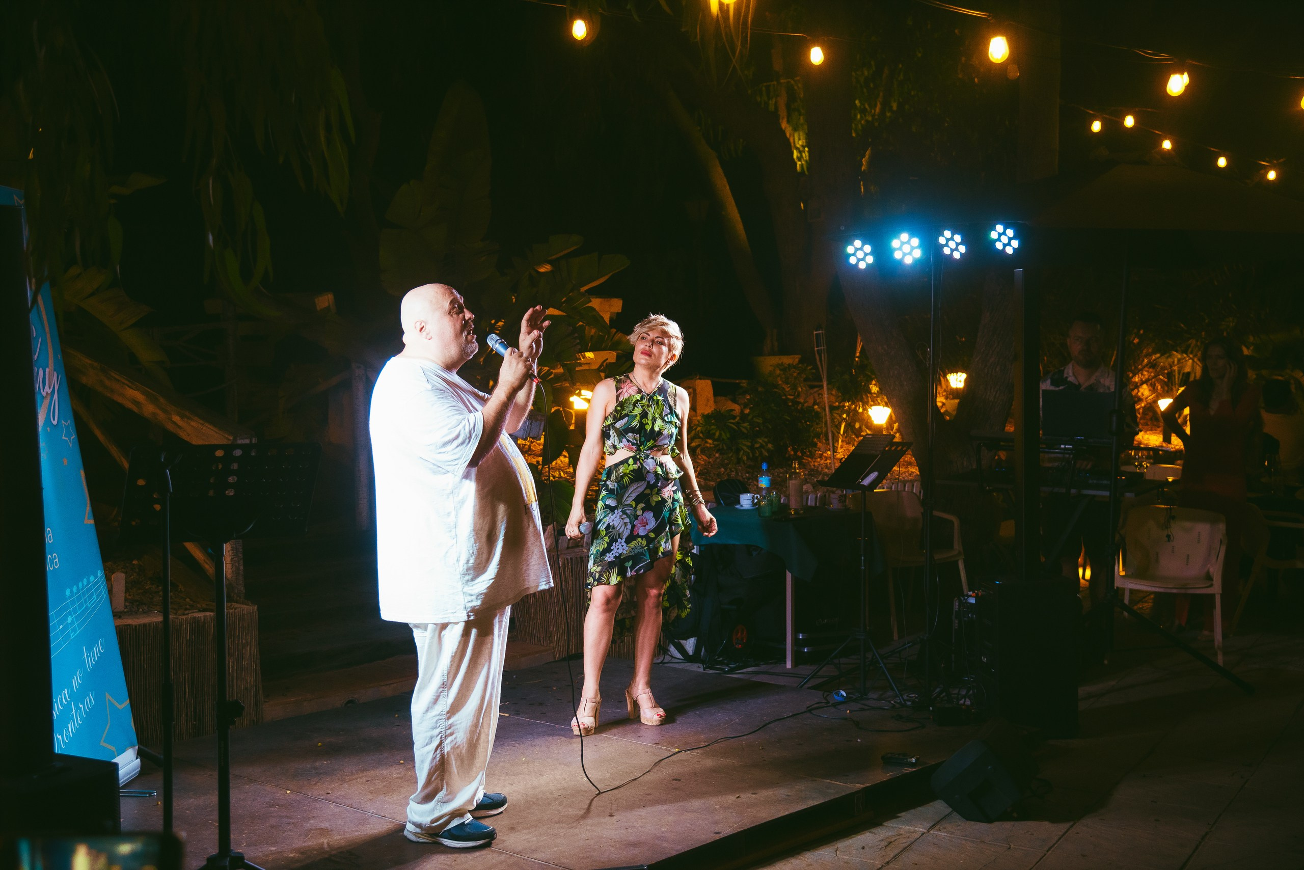 Photo report from a creative evening at the El Bosque Animado restaurant, Torrevieja