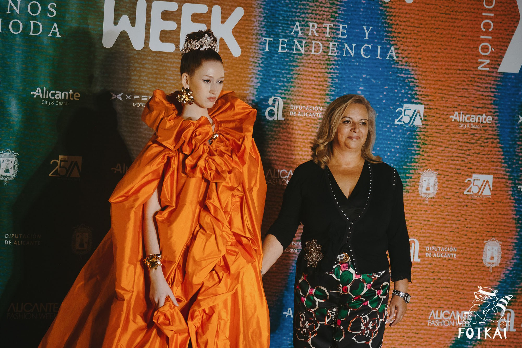 Alicante Fashion Week 2025 — фото, подиум и стиль Испании от FOTKAI