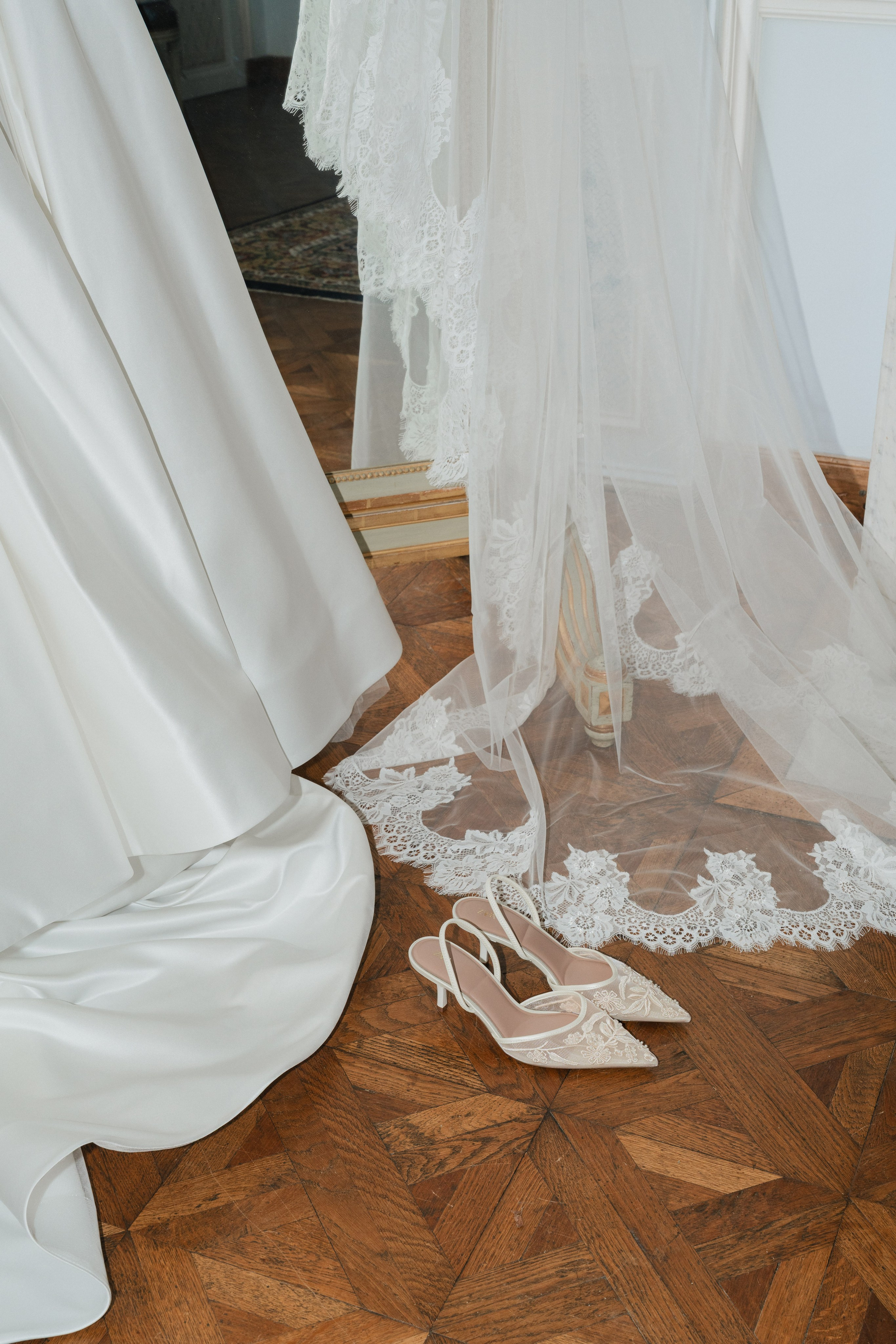 Lucy Hubert — Photographe de mariage à Paris et en France