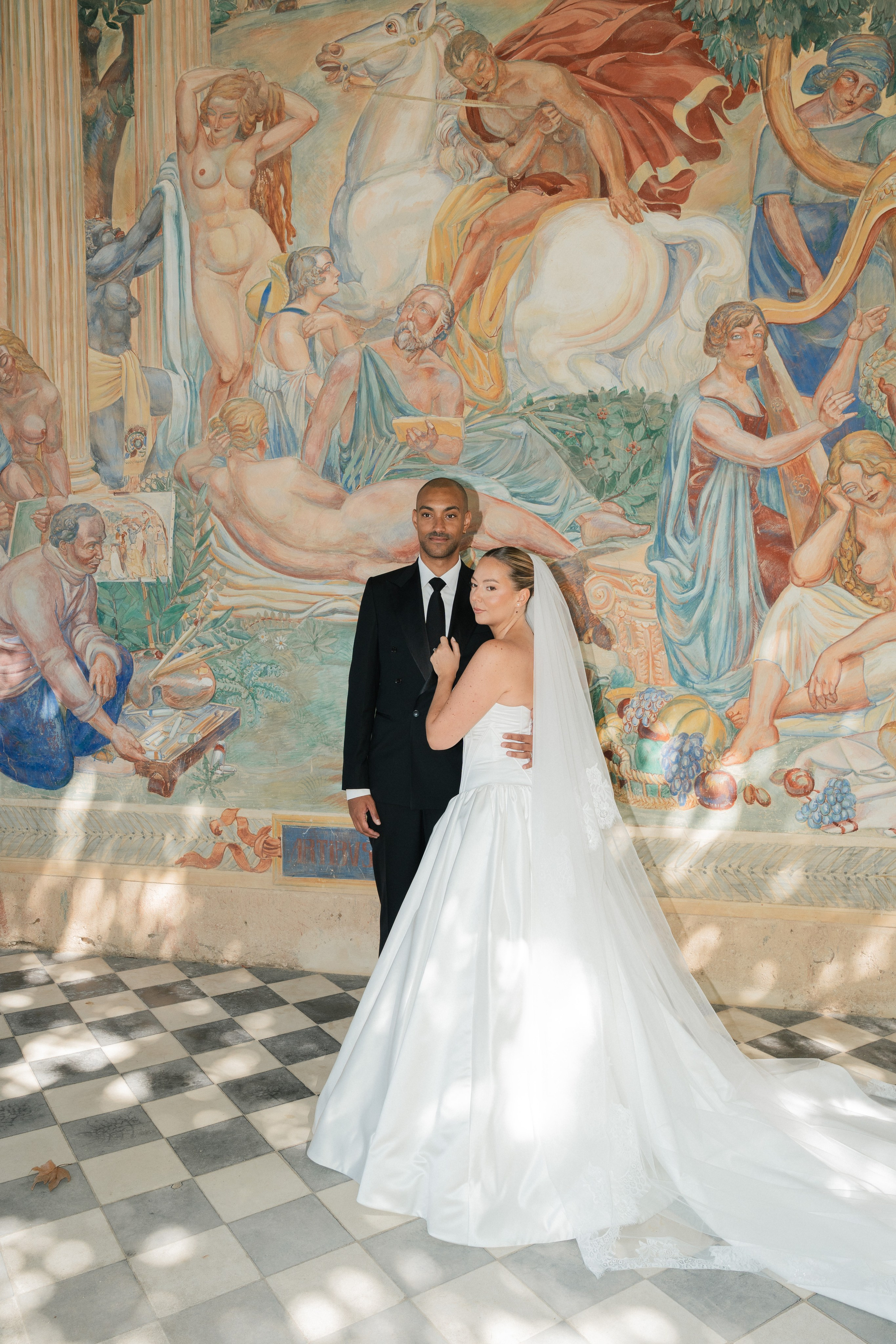 Lucy Hubert — Photographe de mariage à Paris et en France