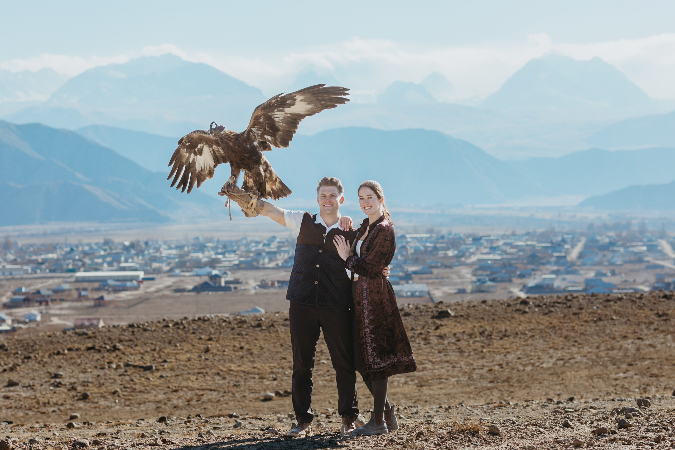 Предложение Дэниела и Джесс — Иссык-Куль, Каджи-Сай | Оксана Шувалова фотограф — Proposal Photos Kyrgyzstan (Issyk-Kul, Kajy-Say). Фотограф в Бишкеке Оксана Шувалова