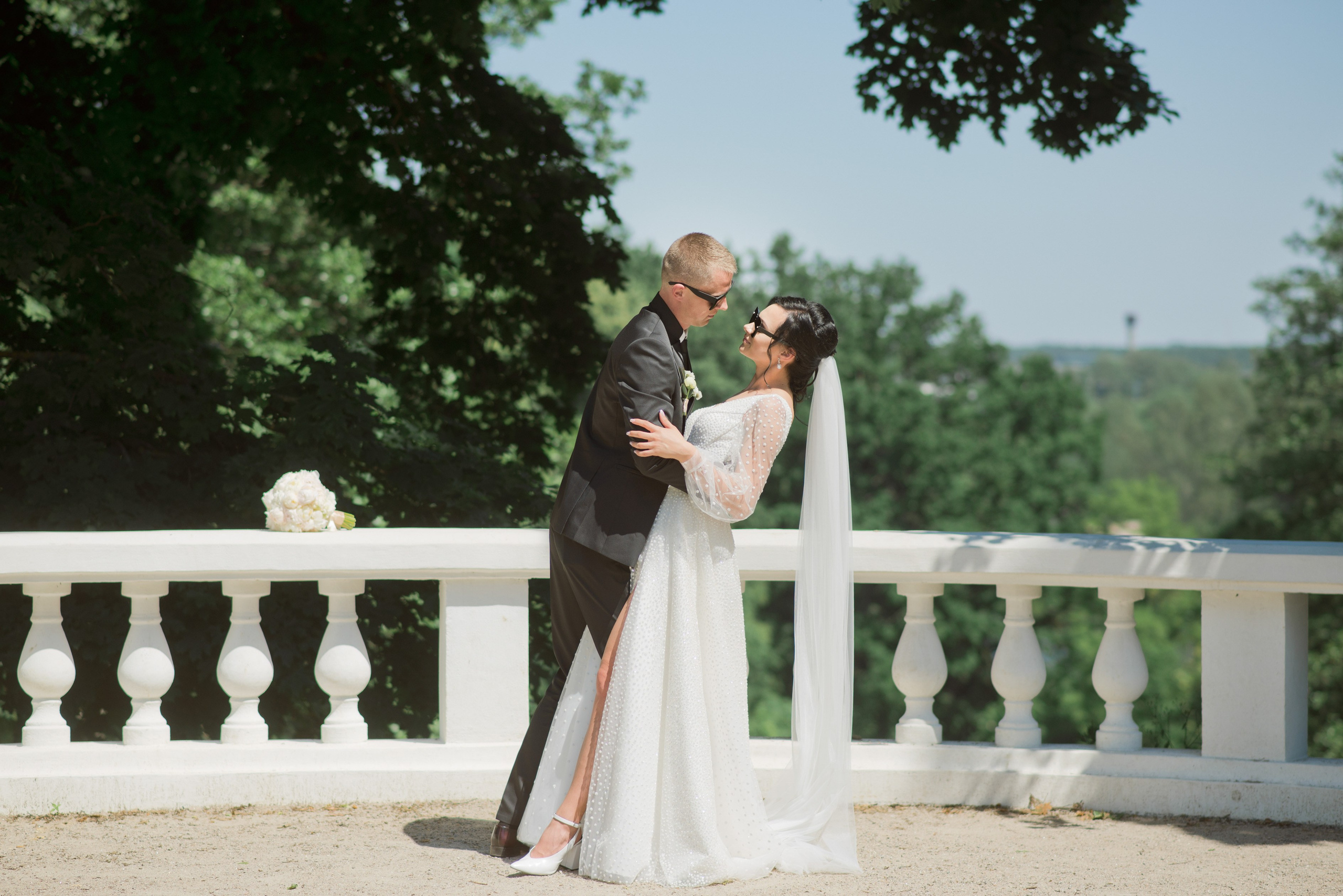 Vestuvių fotosesija, ceremonija, Vestuvių pasiruošimo fotografavimas. Vestuvių fotografas Vilnius Trakai kaina vestuvių fotografavimas fotografė personal.lt photogrpahy kainos jaunoji jaunikis nuotaka santuoka vestuvės, profesionali natūrali meninė reportažinė klasikinė fotosesija, vestuvių fotosesija gamtoje dvare