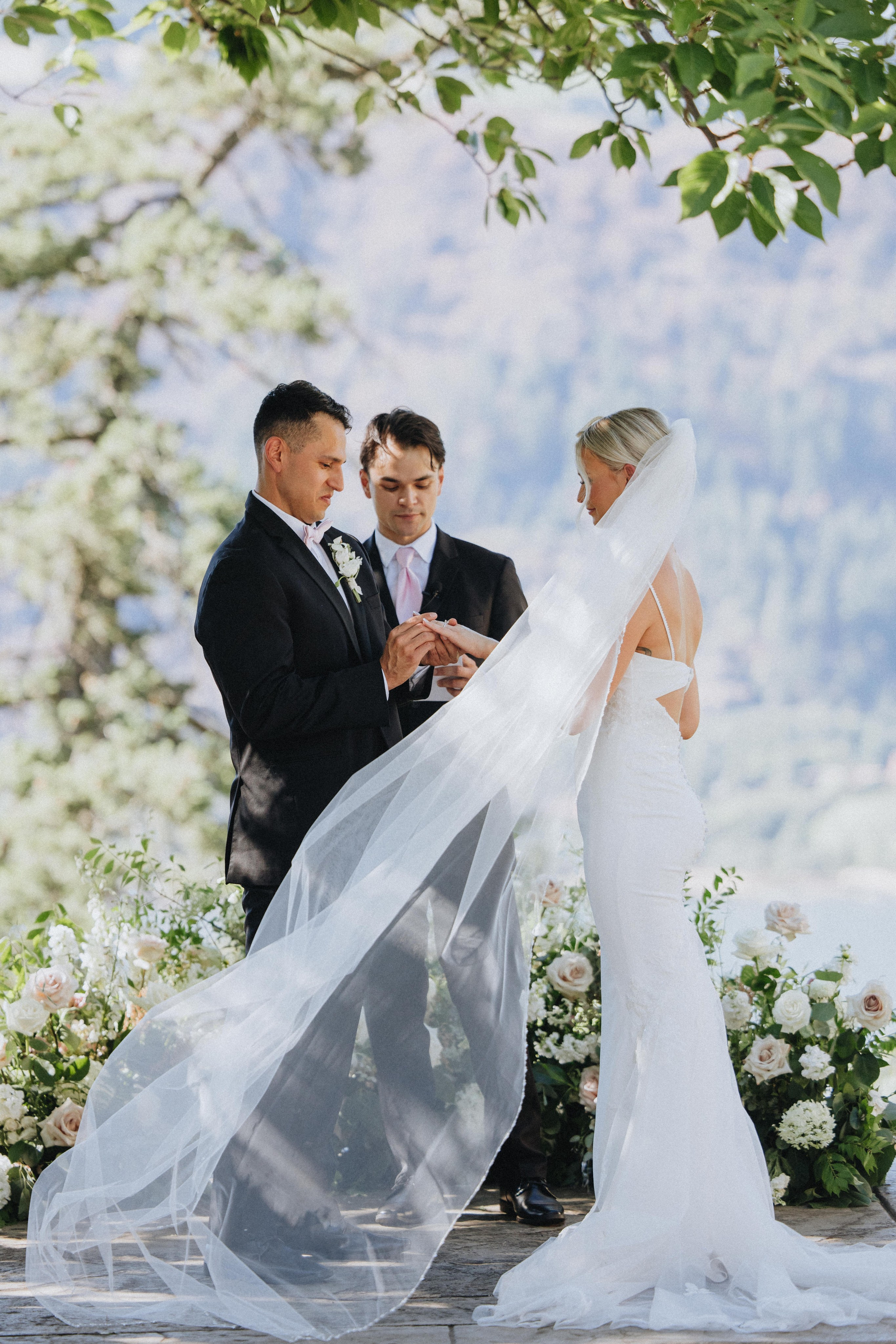Brook & Richard's Wedding in Portland Oregon| Captured by Georgy Shishkin, Professional Wedding Photographer Seattle, Bend & Oregon Coast. Capturing Love in the Heart of the Pacific Northwes