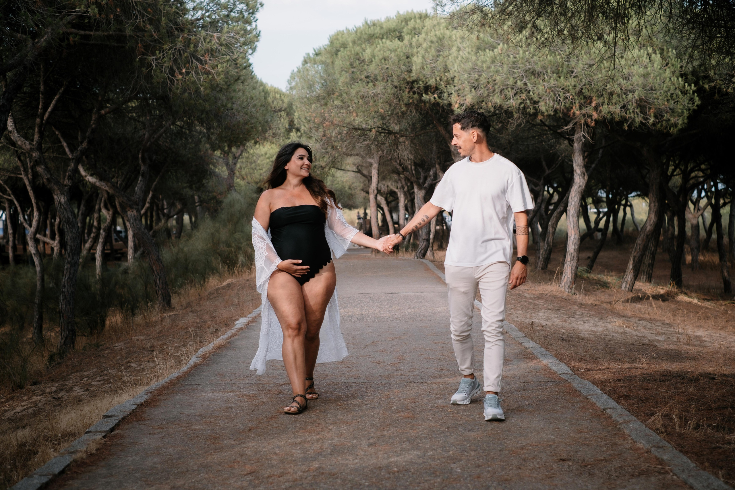 Esperando a Elena. Fotografa en Carmona, Sevilla de bodas, bautizo, comuniones y familia. Gracia Bueno
