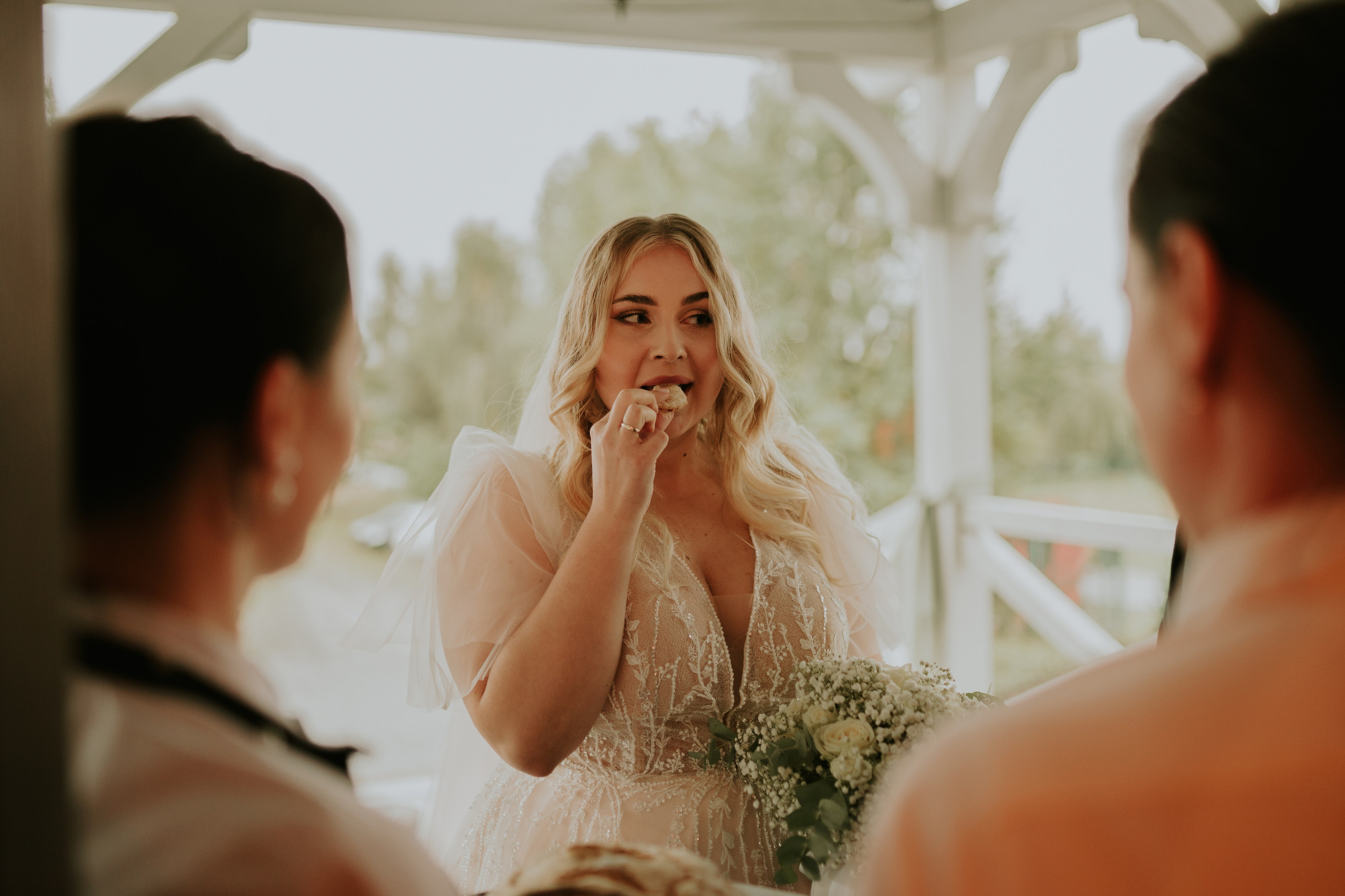 Trzy Drzewa: wspaniała uroczystość Wiktorii i Kamila. Karkowskafoto - fotografia miłości