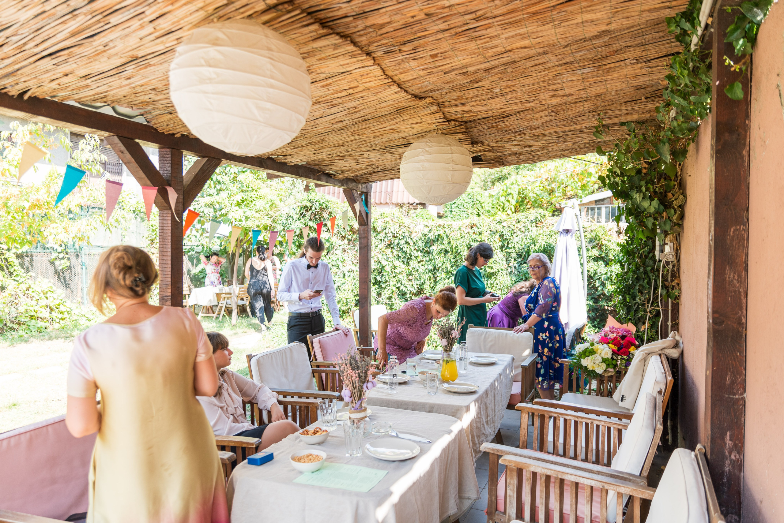 fotograf nuntă intimă, fotograf nuntă personalizată, organizare nuntă, locație nuntă, decor nuntă, meniu nuntă, sfaturi fotograf nuntă, fotograf buget nuntă, locatie cununie nuntă, nuntă intimă, fotograf de nuntă, fotograf pret accesibil, review fotograf bucuresti