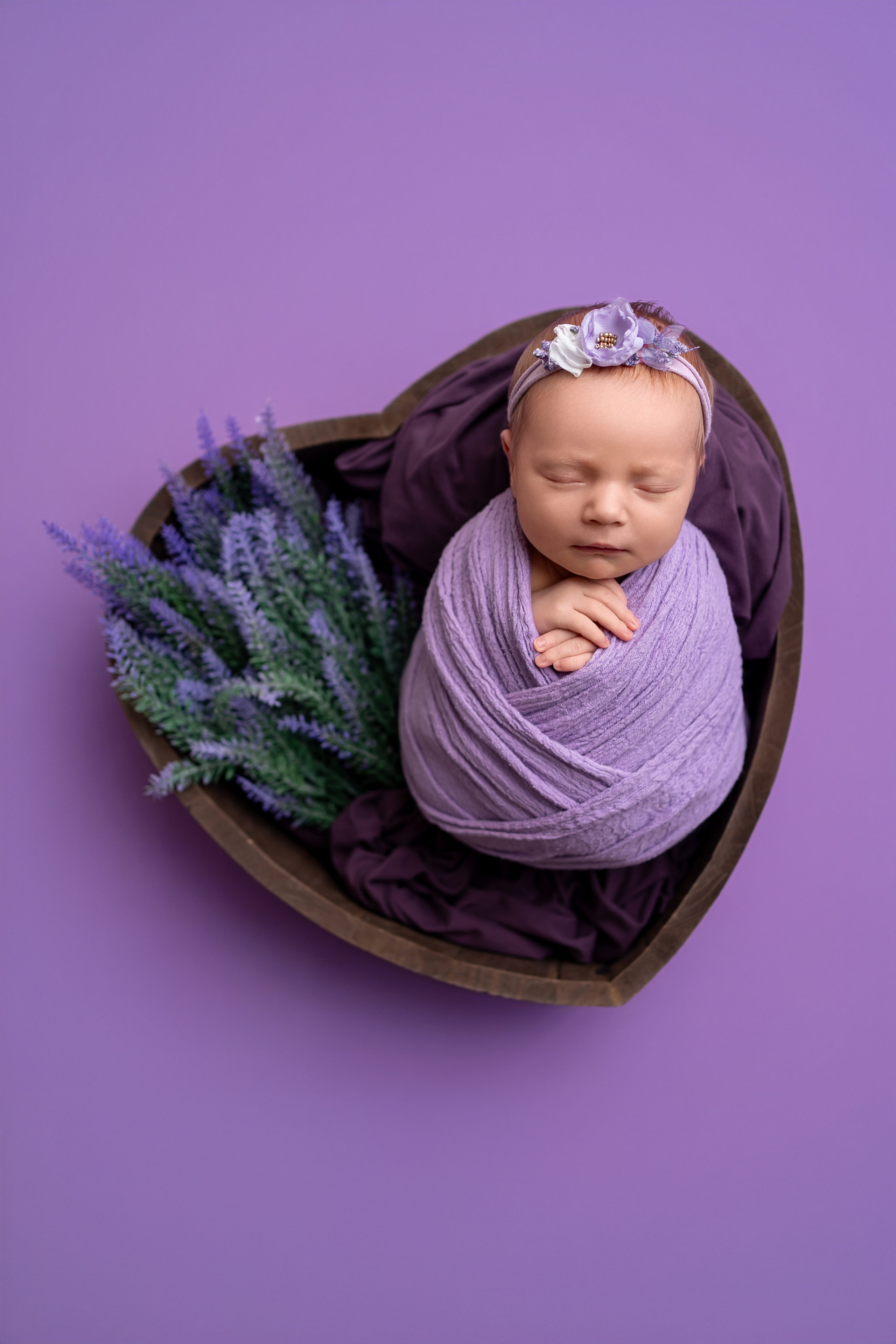 Neugeborenenfotos in Berlin – Studio oder bei Ihnen zu Hause