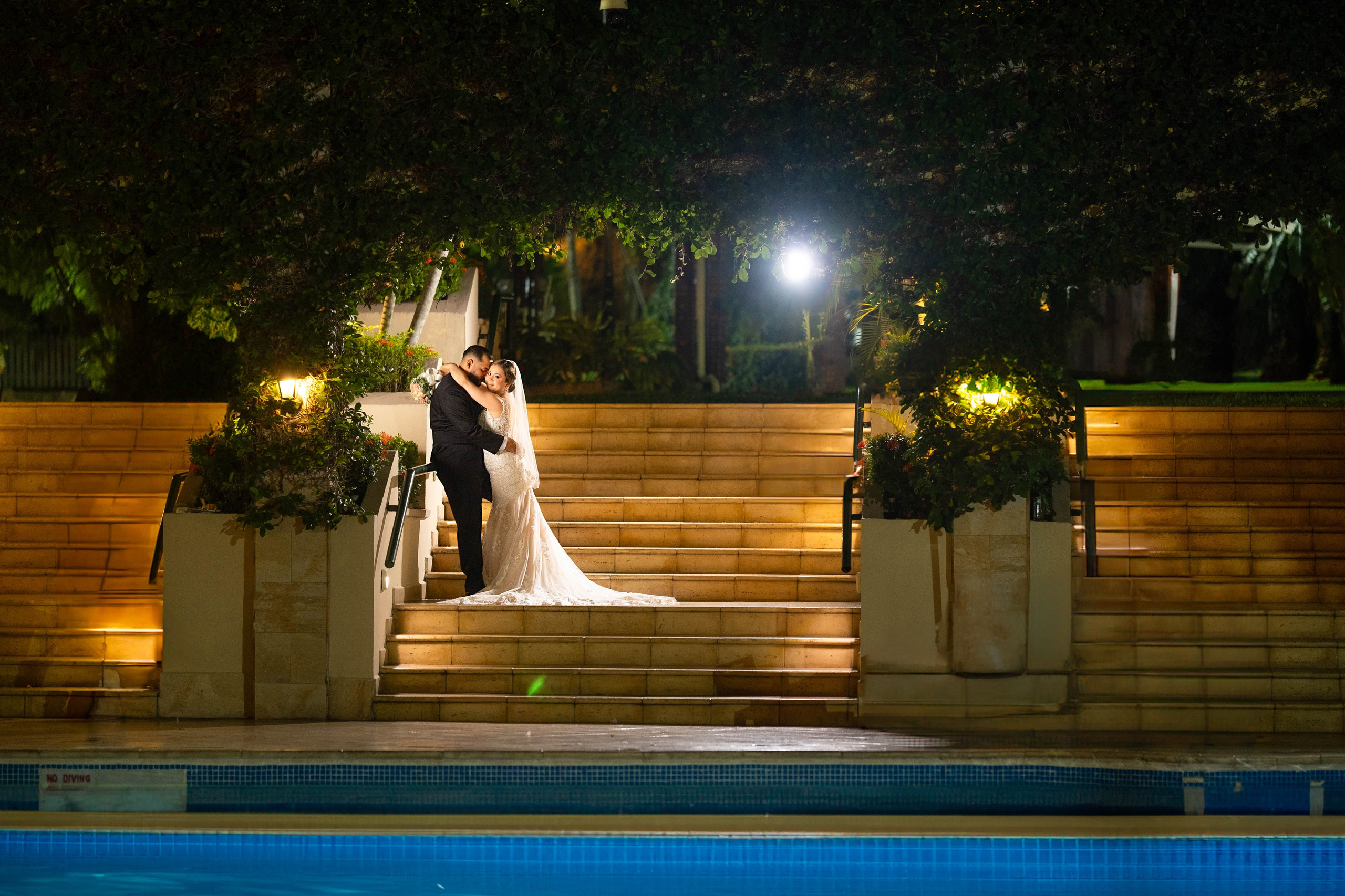 Serlin & Melanie. Daniel Brand | Fotografía de Bodas y Comercial en Honduras