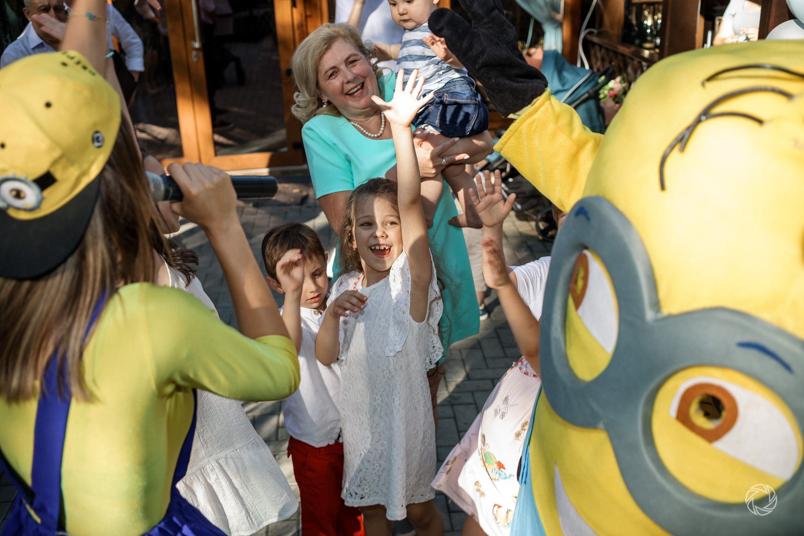 Animatori la cumetrie