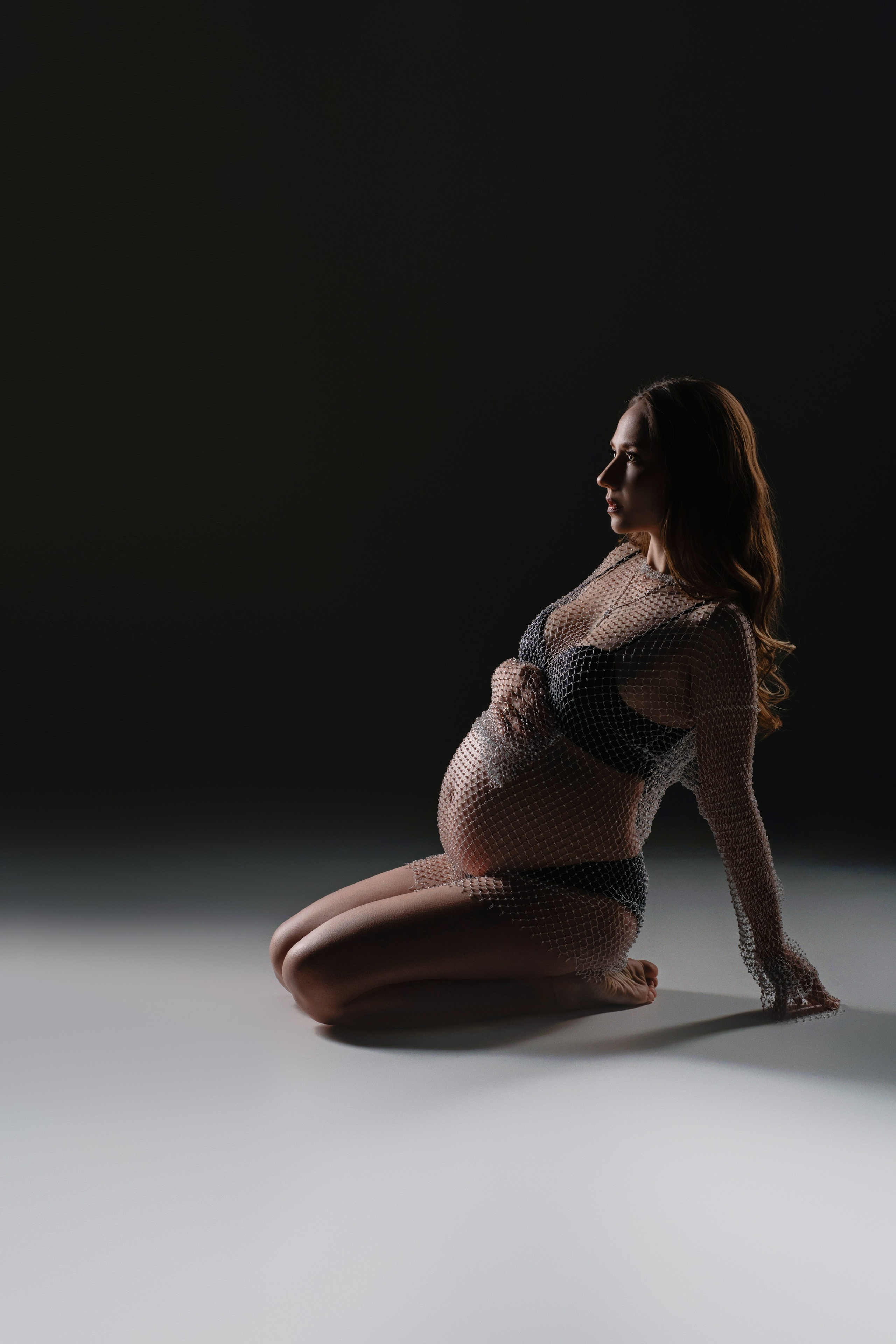 Photo shoot in minimalist style. Professional photographer in Spain