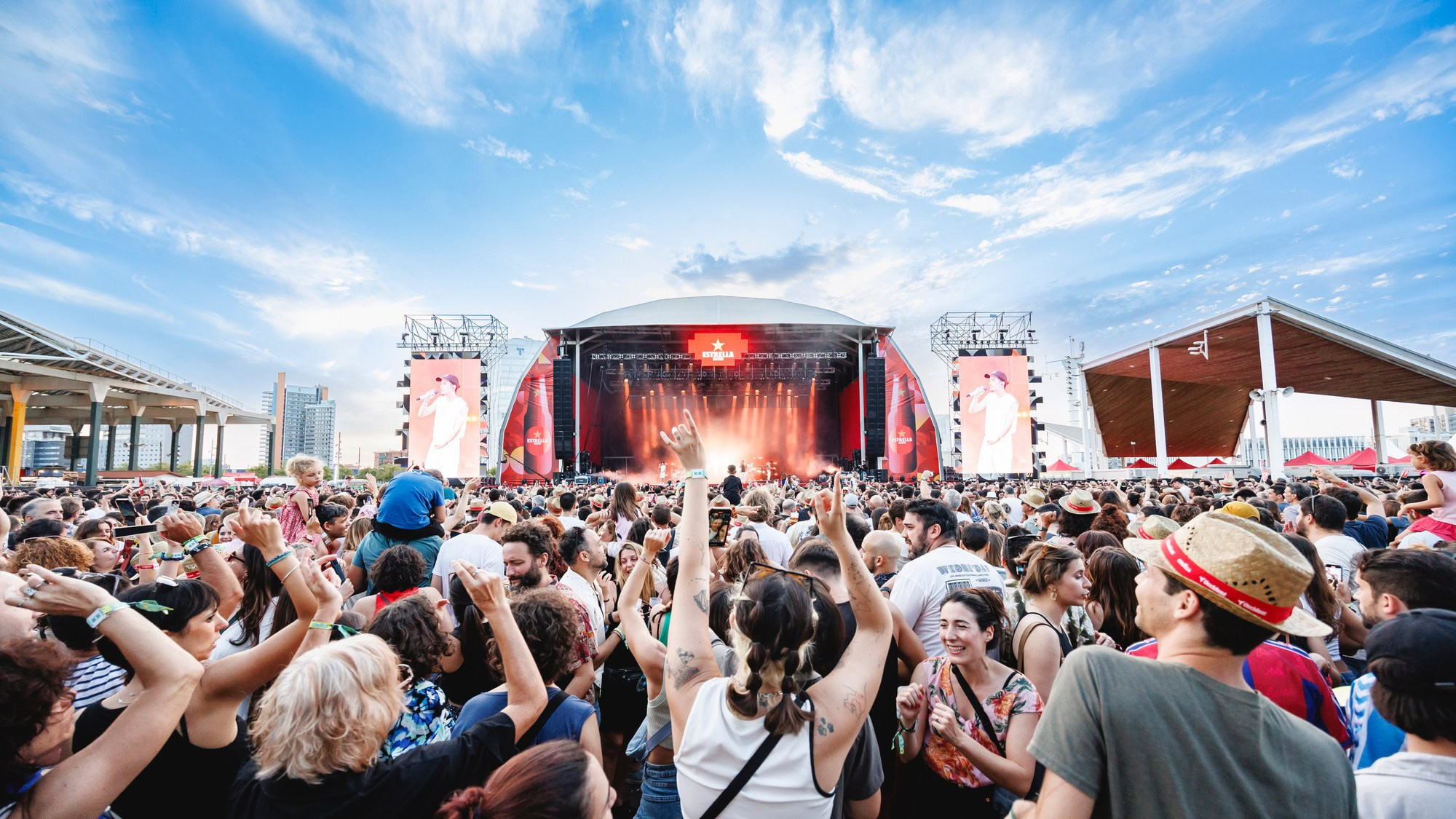 Festival Cruïlla 2026 в Барселоне — Pixies, David Byrne и другие звёзды на побережье Средиземного моря | FOTKAI