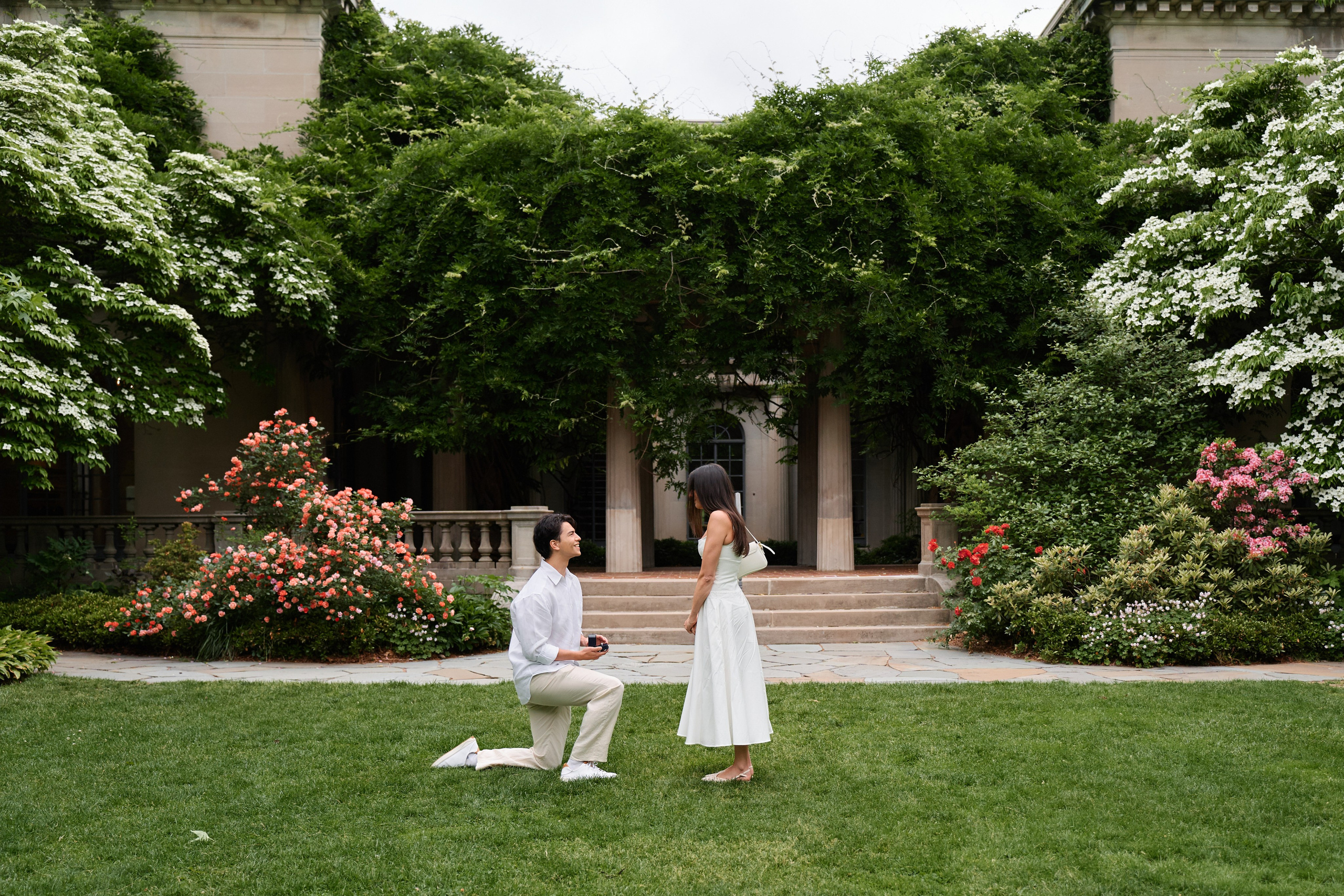 Surprise Proposal in New York. Professional Wedding and event photographer USA New York