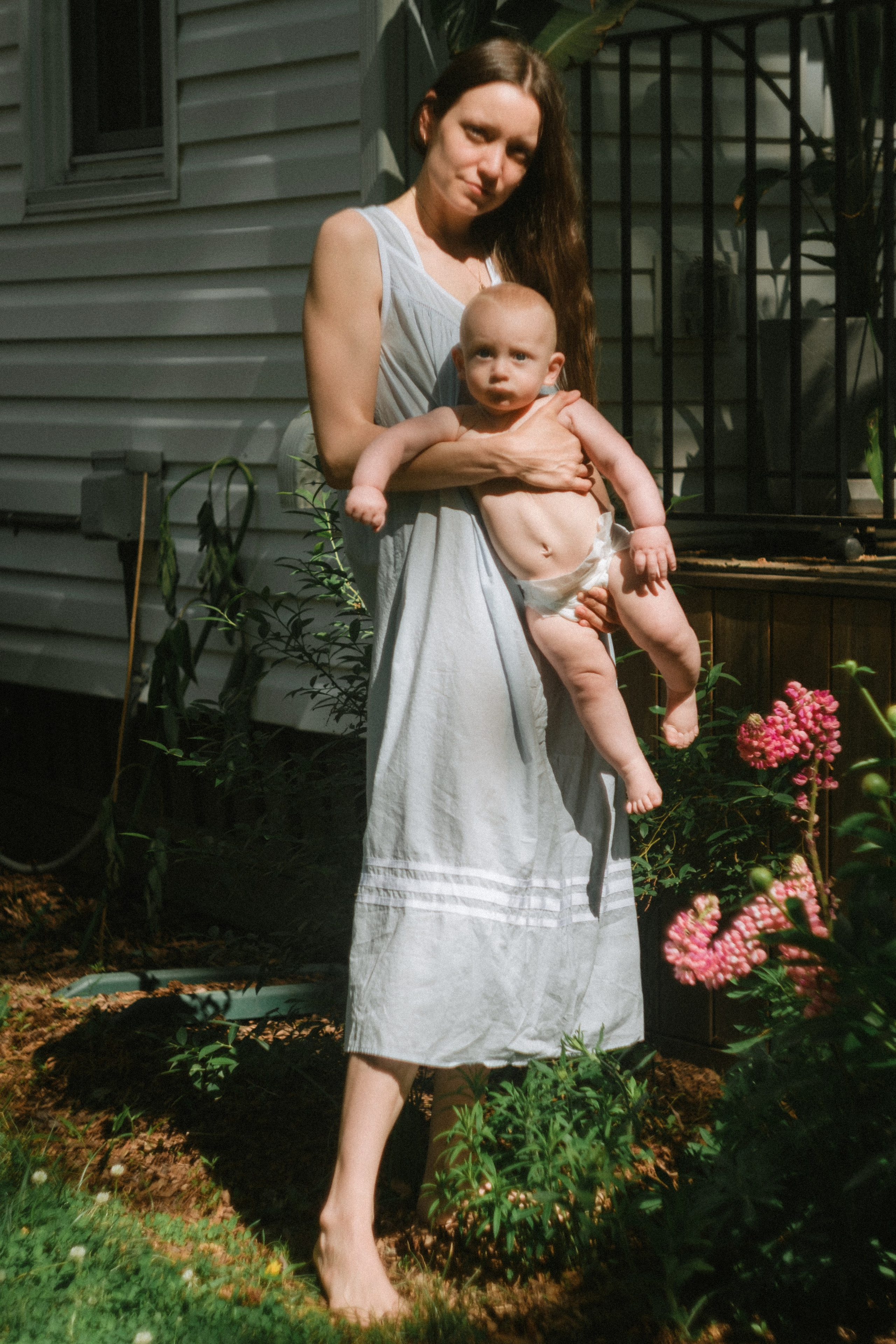 The Fleeting Beauty of Motherhood: Why Being in the Photo Matters. Family Photographer Anna Dobrovolskaia | Richmond, VA