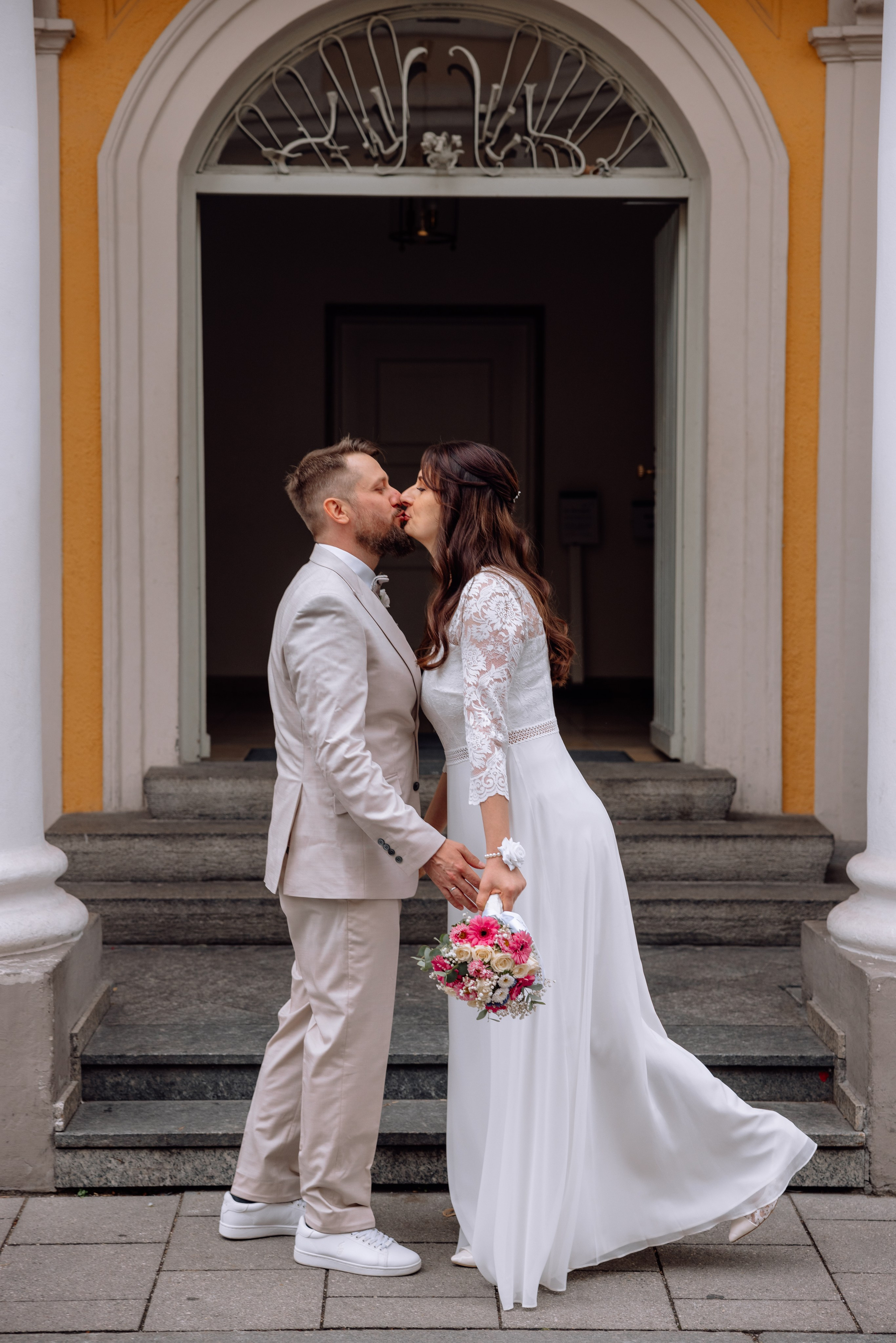 Hochzeit Hasna & Alex | Standesamt Mandlstraße München