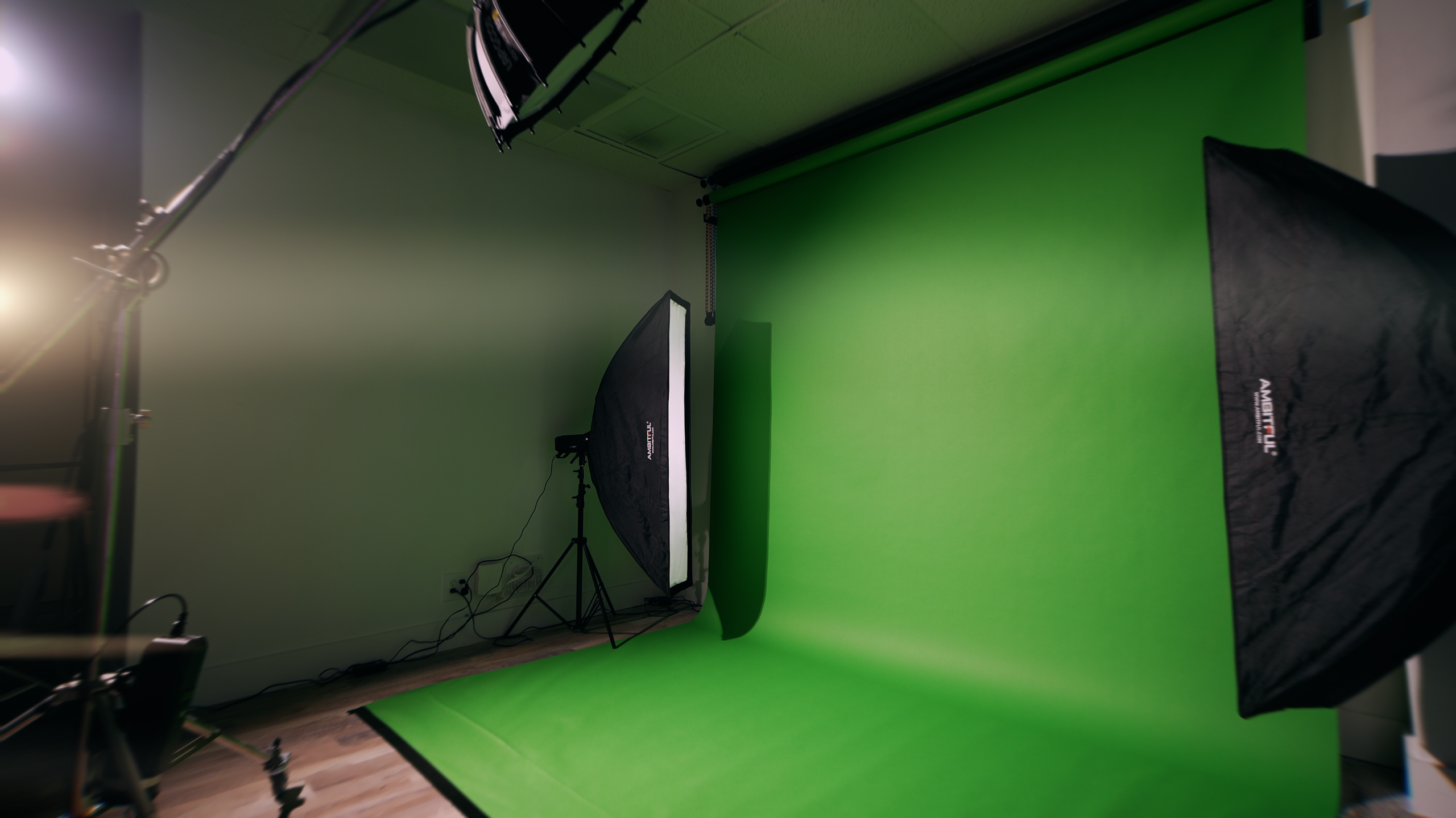 How to Choose the Best Podcast Studio in Hollywood & Miami — Before You Hit Record. Podcast & Photo Studio in Hollywood, FL | ProStudio1 LLC