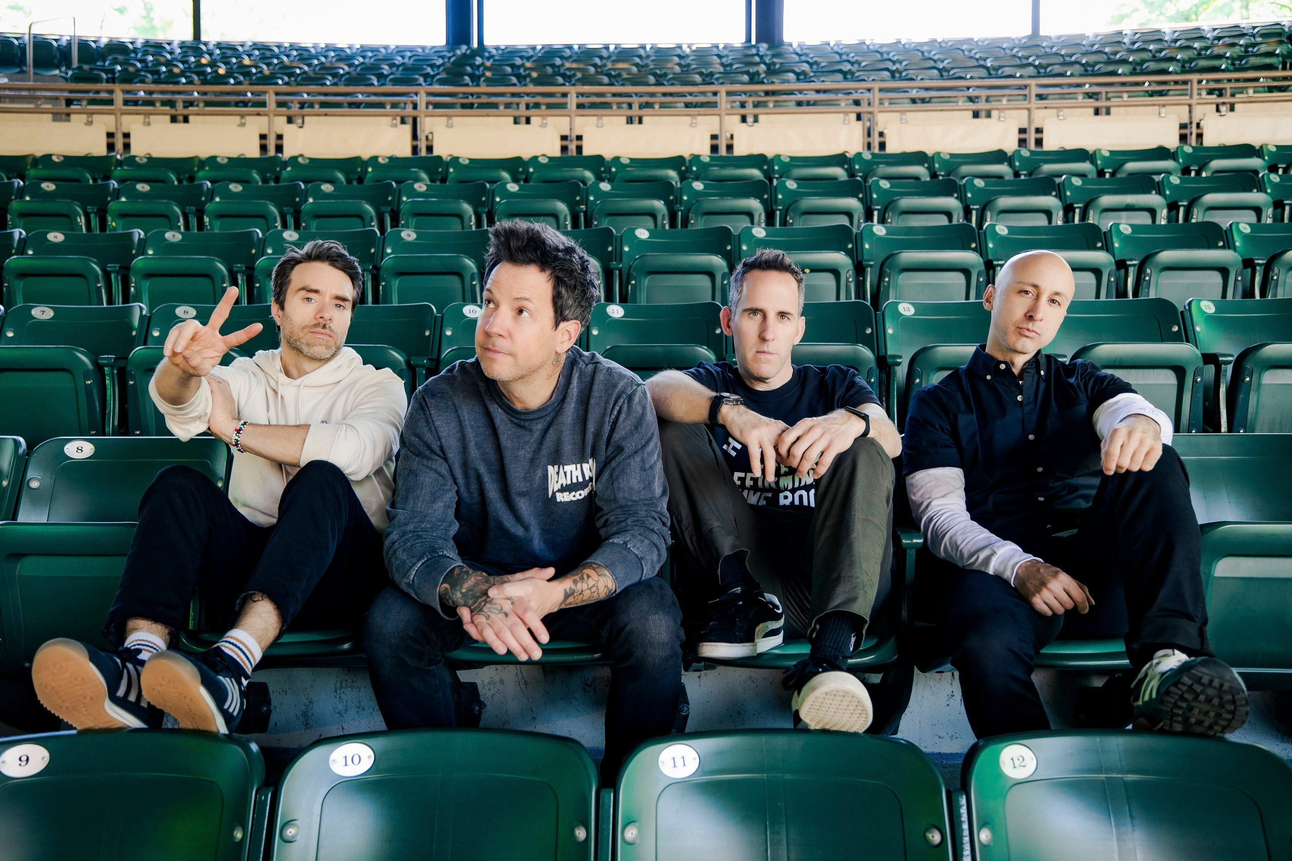 Simple Plan возвращается в Испанию — концерты в Барселоне и Мадриде, билеты в продаже | FOTKAI