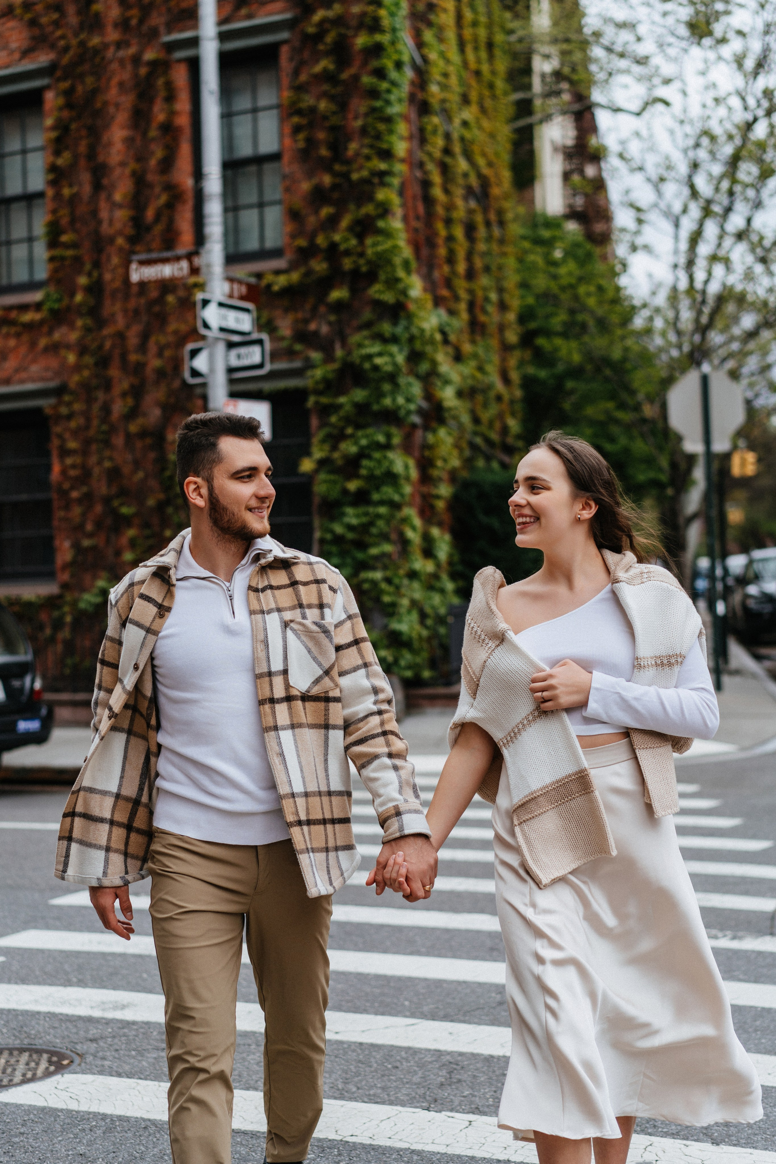 Greenwich Village Couple Photography | Romantic NYC Photo Sessions. Videographer and photographer in New York // MAKAROV.VIDEO