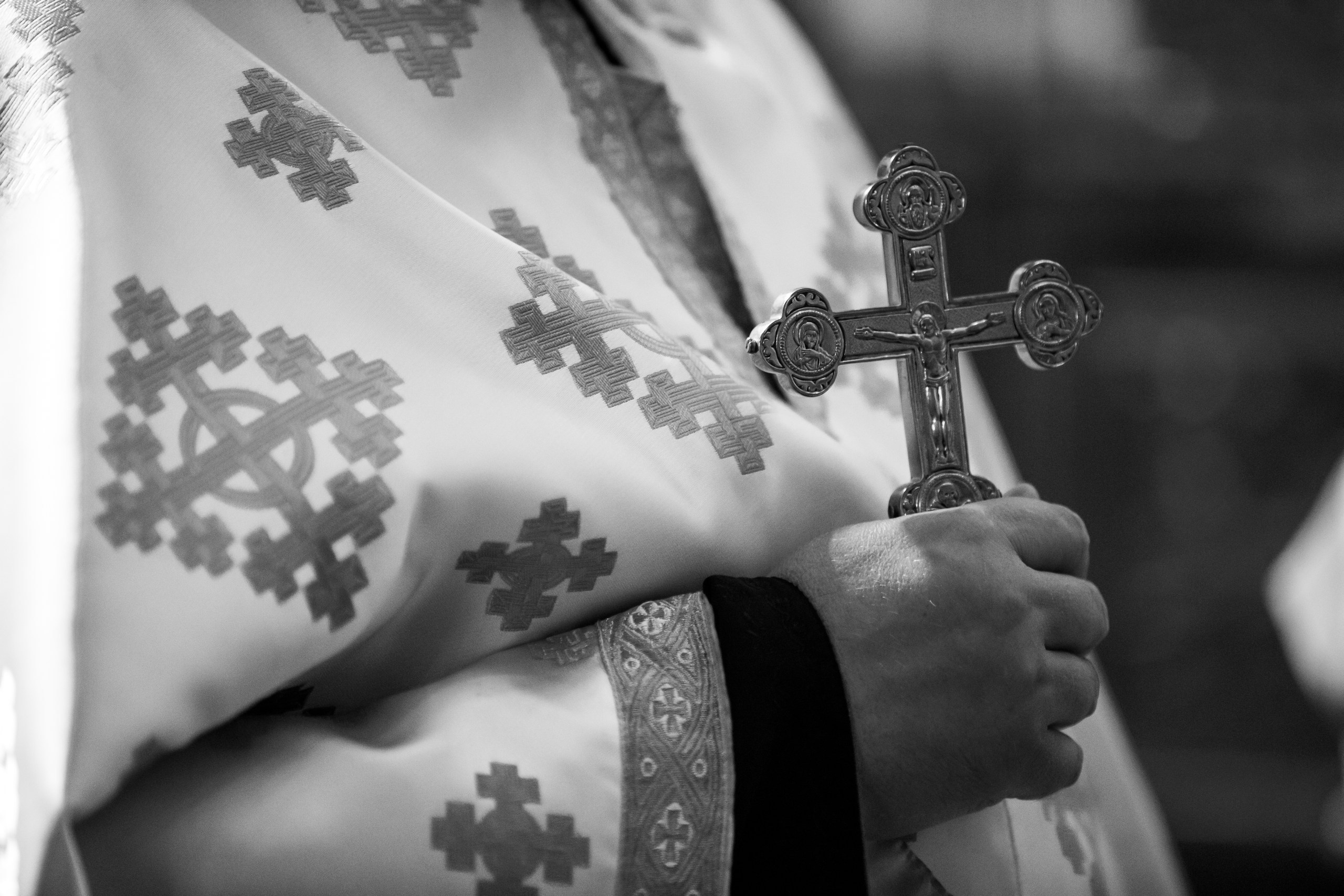 fotograf botez , fotografie botez Botoșani, fotograf Alin Chirilă, amintiri botez, fotografii botez, botez Miruna Parascheva, fotograf copii, fotografie botez în Botoșani-alt="botez , fotografie botez Alin Chirilă, amintiri botez, fotografii emoționante botez Botoșani"-- fotografii-botez-bebelus- amintiri-botez-micuț- moment-sfânt-crestinare- fotografie-emotionanta-botez- detalii-botez-bebelusi- parinti-fericiti-la-botez- fotograf-botez-profesionist- botez-in-biserica-ortodoxa- micuț-botezat-cu-emoție- zâmbete-și-lacrimi-la-botez- bebeluș-la-cristelniță- decor-botez-colorat- botez-cu-dragoste-și-credință- emotie-pura-la-botez- fotograf-botez-botosani- botez-iasi-suceava-fotograf- amintiri-nepretuite-botez-- Preotul ținându-l pe micuțul Mathias Gabriel la botez, în biserica Înălțarea Domnului, Copălău - Detalii de la botezul lui Mathias – lumânare, trusou și icoană - Familia lui Mathias Gabriel alături de micuț, în ziua botezului - Portret emoționant cu mama și bebelușul în brațe, în biserică,fotograf profesionist evenimente Botoșani, Iași, Suceava, Fălticeni, Bacău, Pașcani, Roman - AlinoFotoStudio by Alin Chirilă - servicii foto nuntă, botez, cununie, ședințe foto creative, albume personalizate, fotografii emoționante și calitative pentru cele mai importante momente din viață,fotograf nuntă Botoșani Alin Chirilă, ședință foto botez Iași - AlinoFotoStudio, servicii fotograf profesionist evenimente Suceava, fotograf cununie civilă Fălticeni - Alin Chirilă, album foto nuntă personalizat Bacău.“Bebeluș botezat în biserică, ținut în brațe de nași” • “Detaliu cu lumânarea de botez decorată cu flori albe” • “Părinți emoționați alături de copilul lor la ceremonia de botez” • “Masa festivă de botez cu decor tematic și tort personalizat” • “Momentul în care preotul toarnă apă sfințită pe fruntea bebelușului” “Bebeluș în rochie albă de botez, zâmbind în brațele mamei” • “Detaliu cu cruciulița de botez așezată pe o pernă de satin” • “Părinți și nași aprinzând lumânările în timpul ceremoniei de botez” • “Tort de botez decorat cu figurine tematice și numele copilului” • “Copil botezat dormind liniștit în pătuțul decorat festiv” • “Momentul în care preotul binecuvântează copilul în fața altarului” • “Invitați adunându-se în jurul mesei festive la petrecerea de botez” • “Bebeluș ținând în mână o jucărie personalizată primită la botez” • “Familie fericită pozând împreună după ceremonia de botez” • “Decor tematic cu baloane și flori la locația petrecerii de botez” fotograf Botoșani fotograf evenimente fotograf botez Alin Chirila fotograf alinofotostudio.fotograf botez Amelis Maria, fotografie botez Botoșani, fotograf Alin Chirilă, amintiri botez, fotografii botez, botez Amelis Maria, fotograf copii, fotografie botez în Botoșani,