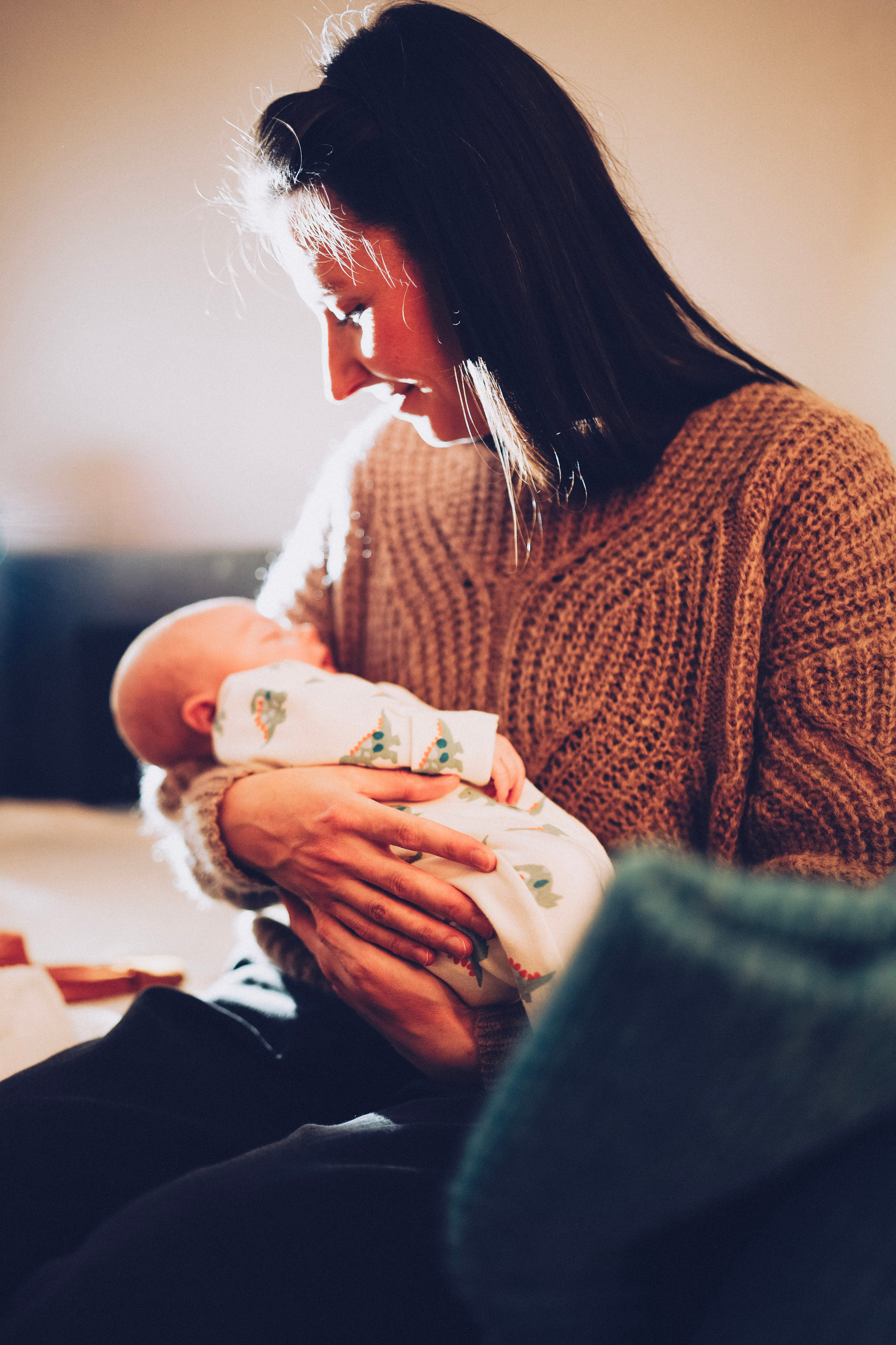 Newborn photo shoot in Tamworth. Creative Family, Brand, Boudoir and Wedding Photographer in Solihull & Birmingham Irina Zoteeva